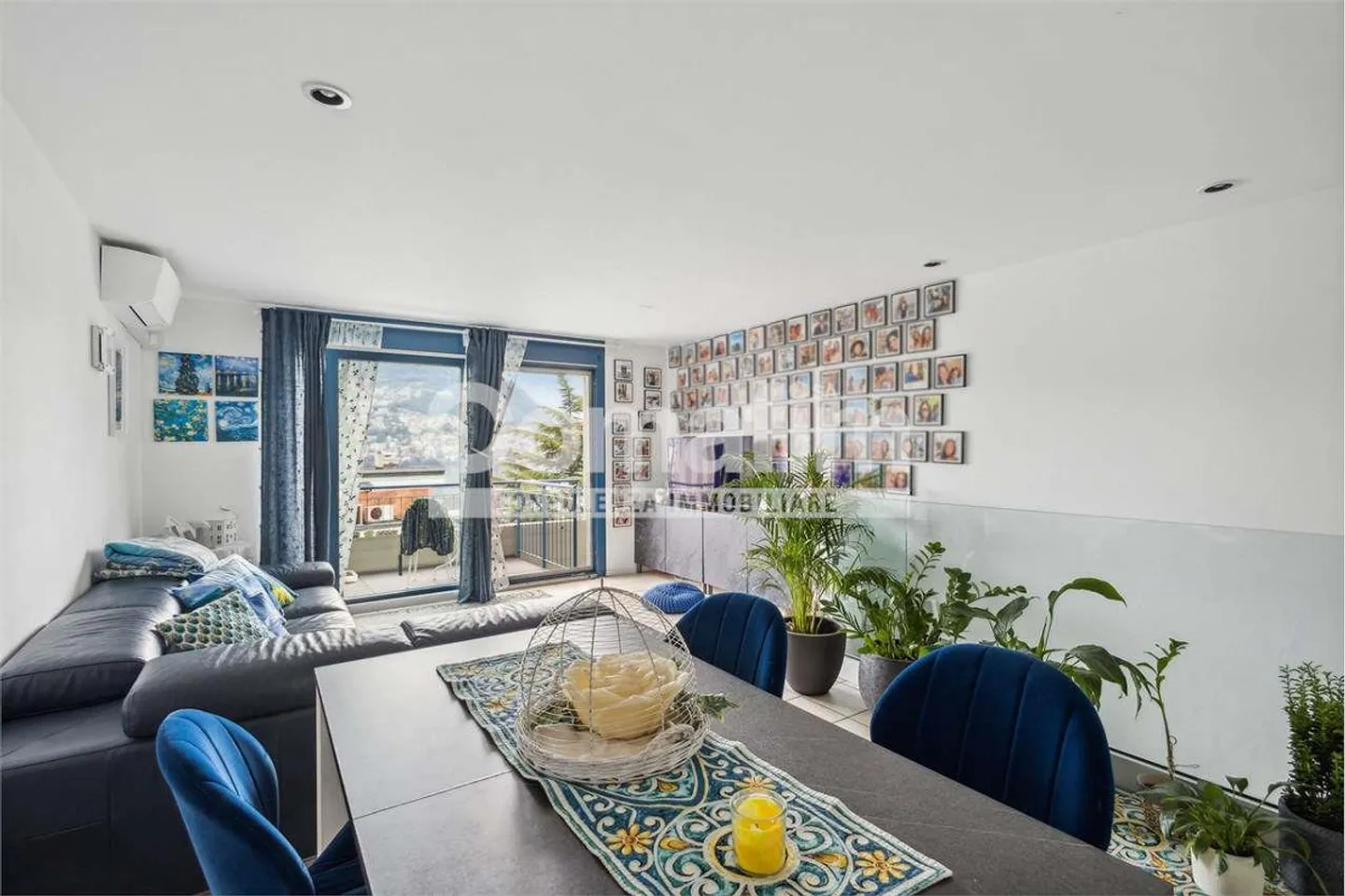 Adjacent House with 5.5 Rooms in Paradiso - Photo 2 of 10