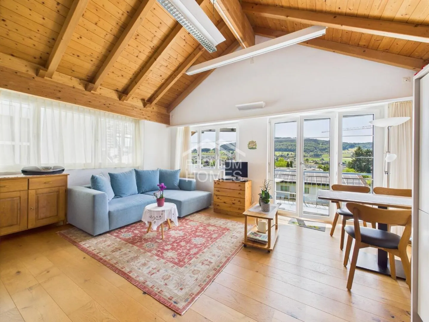 Propriété unique avec grande réserve foncière - Photo 4 sur 9