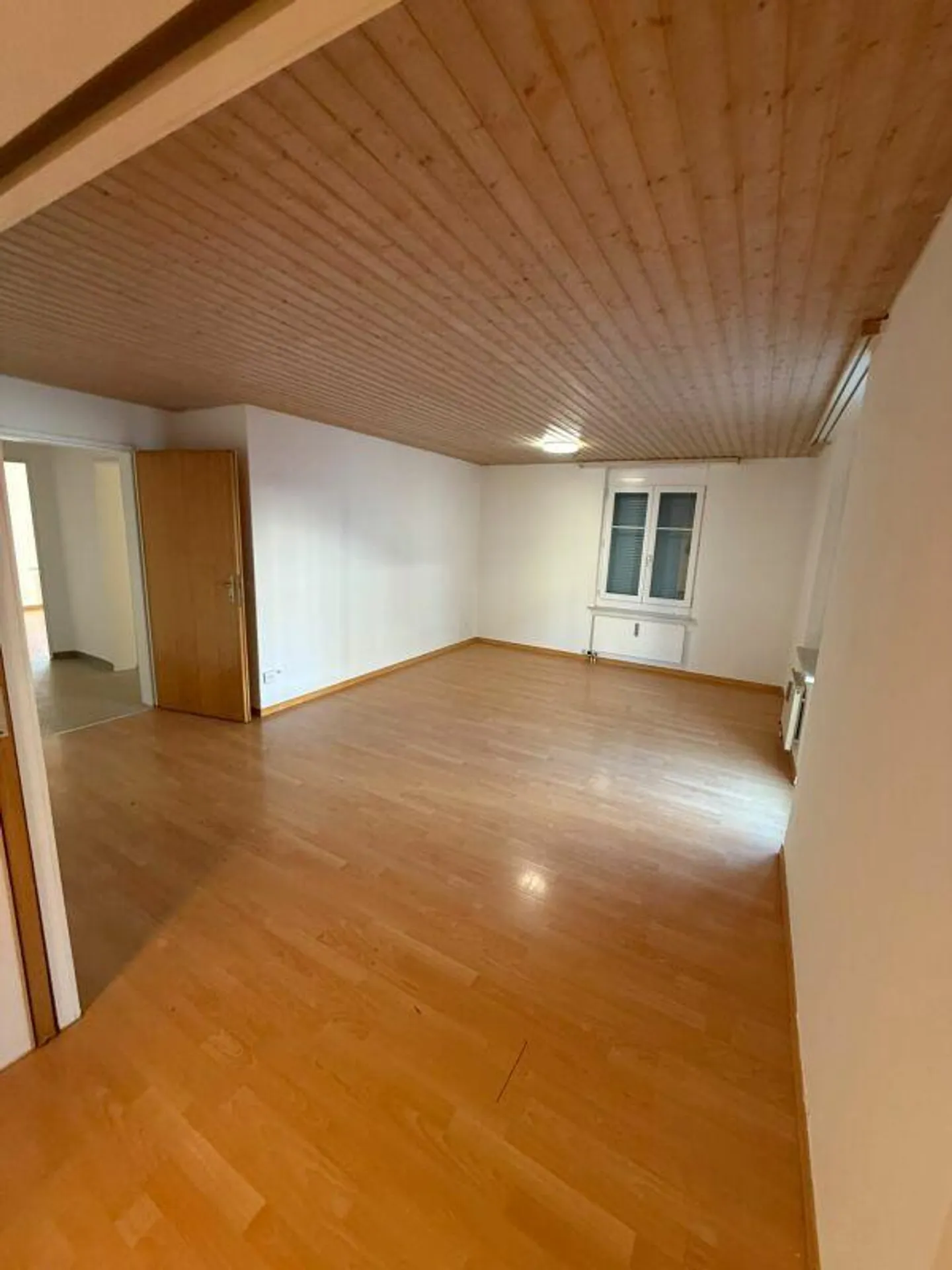 Grande appartement de 4.5 pièces - Photo 8 sur 9