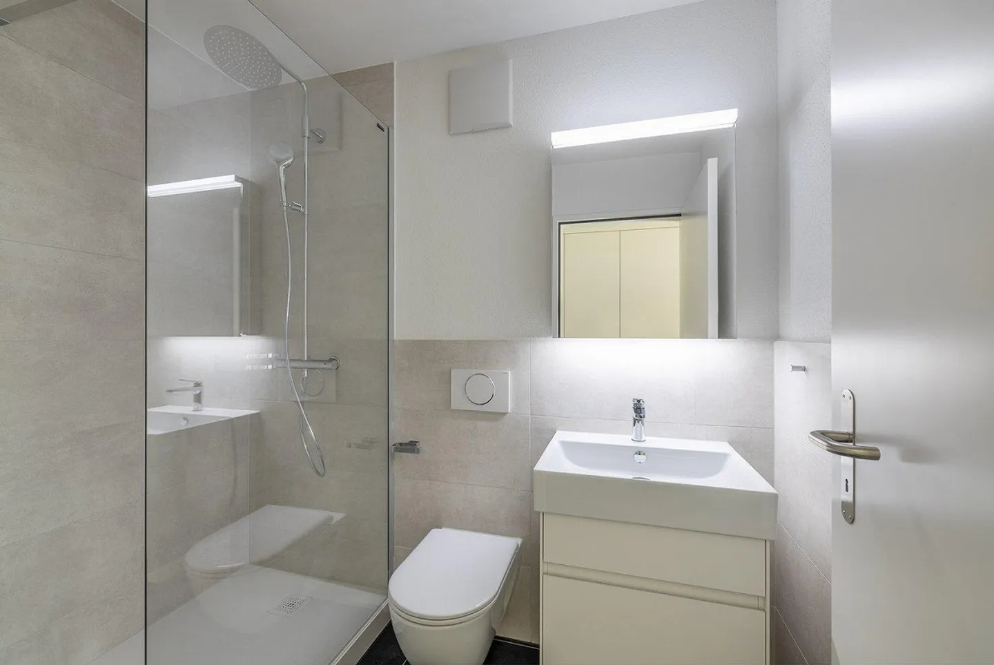 Modern Environment; Apartment with large balcony in the middle of Zollikofen - Photo 9 of 12