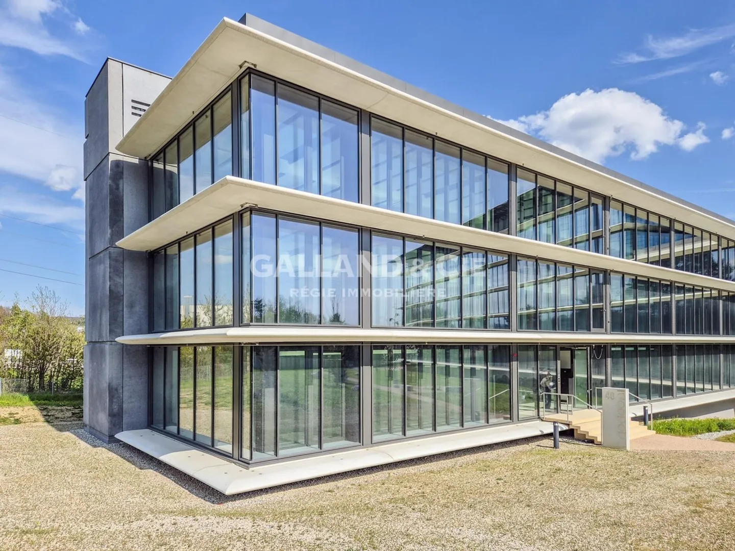 Ufficio di 119 m² con ottima luminosità - Foto 5 di 7