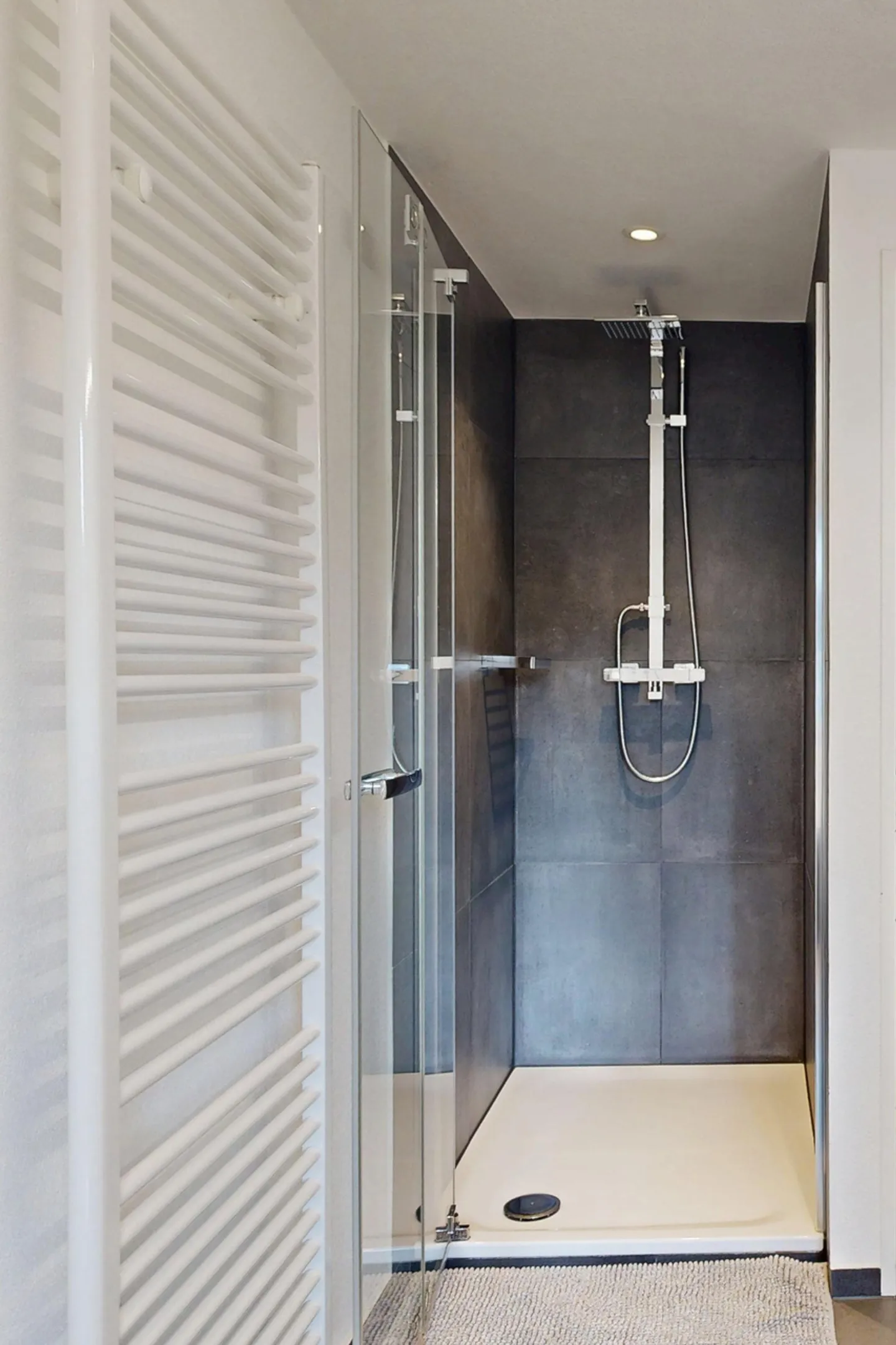 Renovated 5.5-room single-family house with magnificent views - Photo 9 of 25