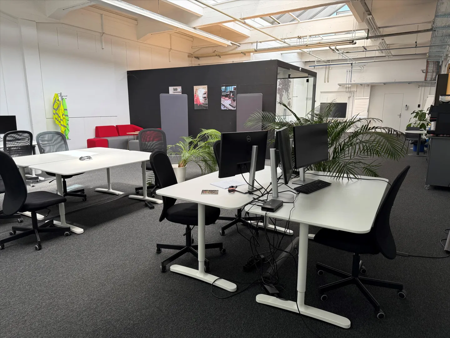 «Bürofläche von 135 bis 1500 m2 ausgebaut - auf dem Riverside-Areal Zuchwil» - Foto 2 von 5