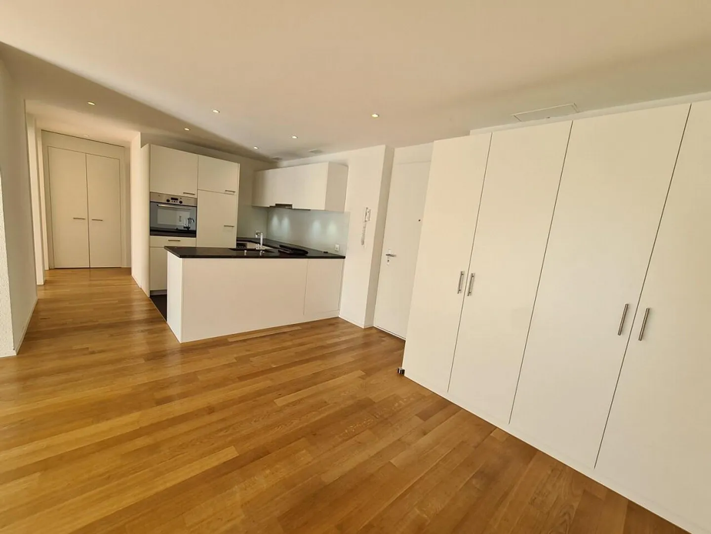 Appartamento moderno 3.5 locali nello sviluppo Burgfeld - Foto 2 di 6