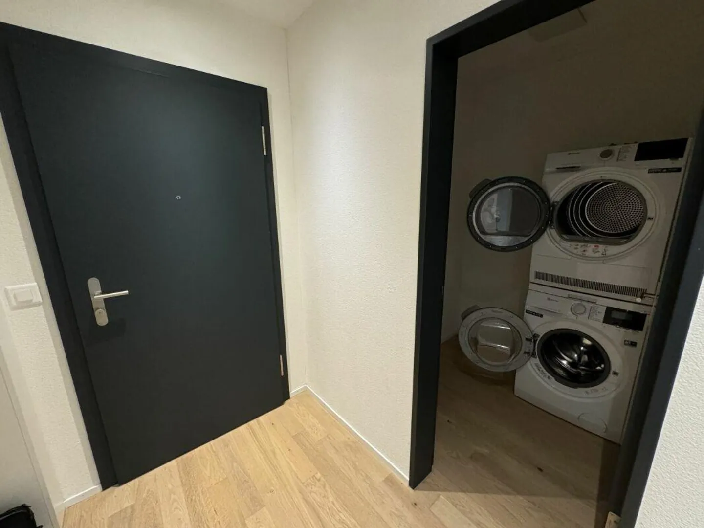 Modernes 3.5-Zimmer-Apartment - Foto 11 von 12
