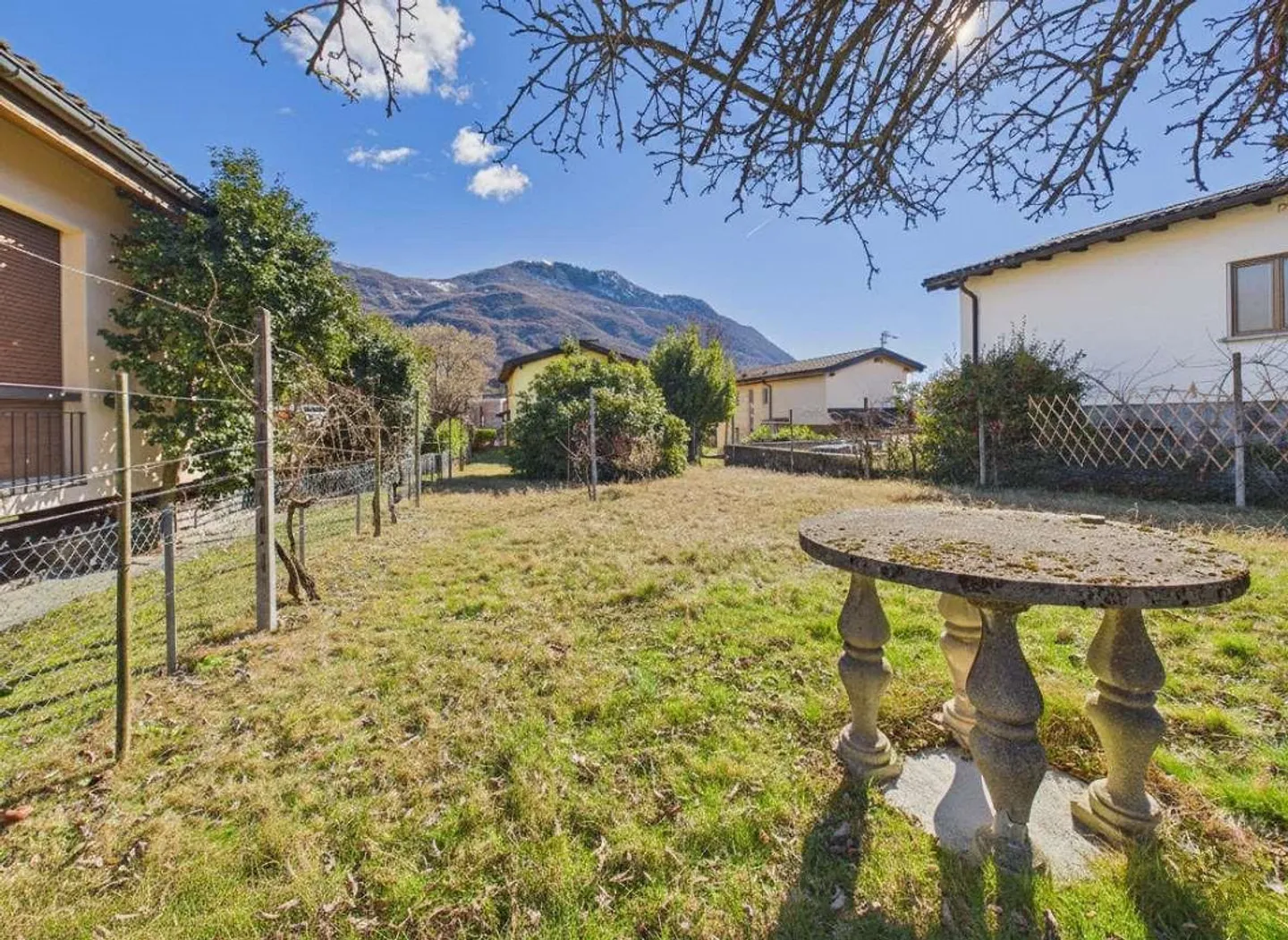 4.5 Room Apartment with Garden in Sonvico - Photo 9 of 10