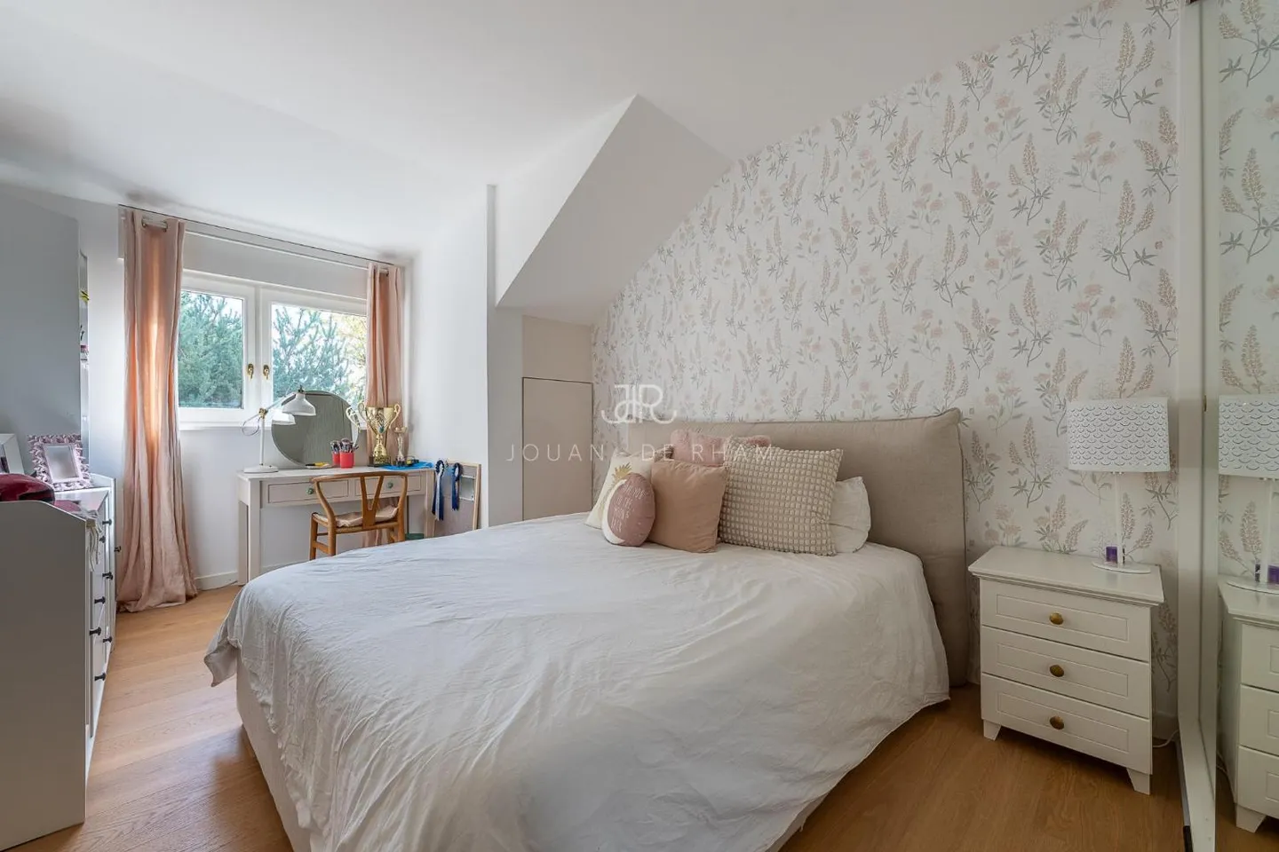 Magnificent single-family home in a gated community - Photo 12 of 13