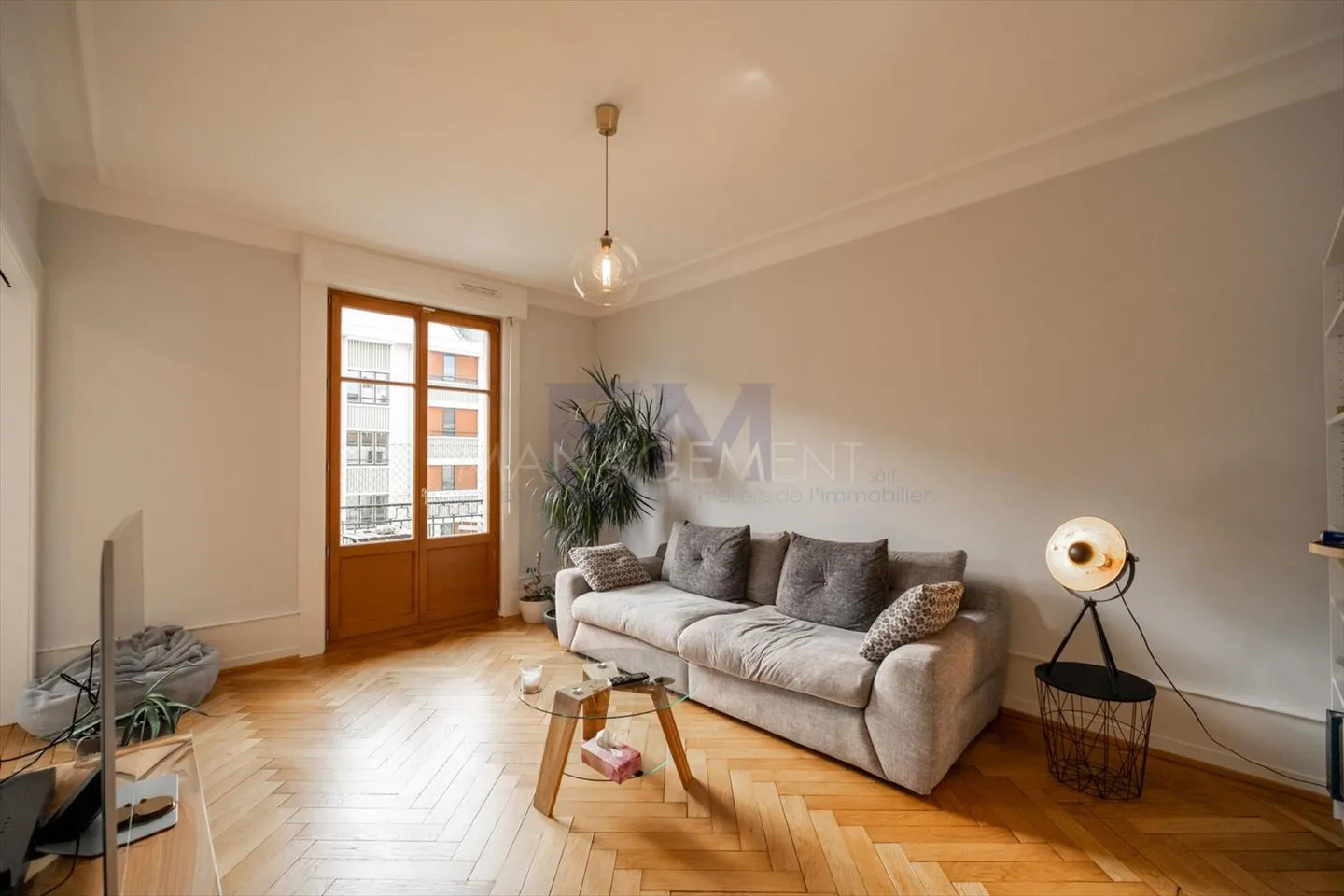 Beaumont, 5.5 rooms on the 5th floor, approx. 102m2 - Photo 5 of 13