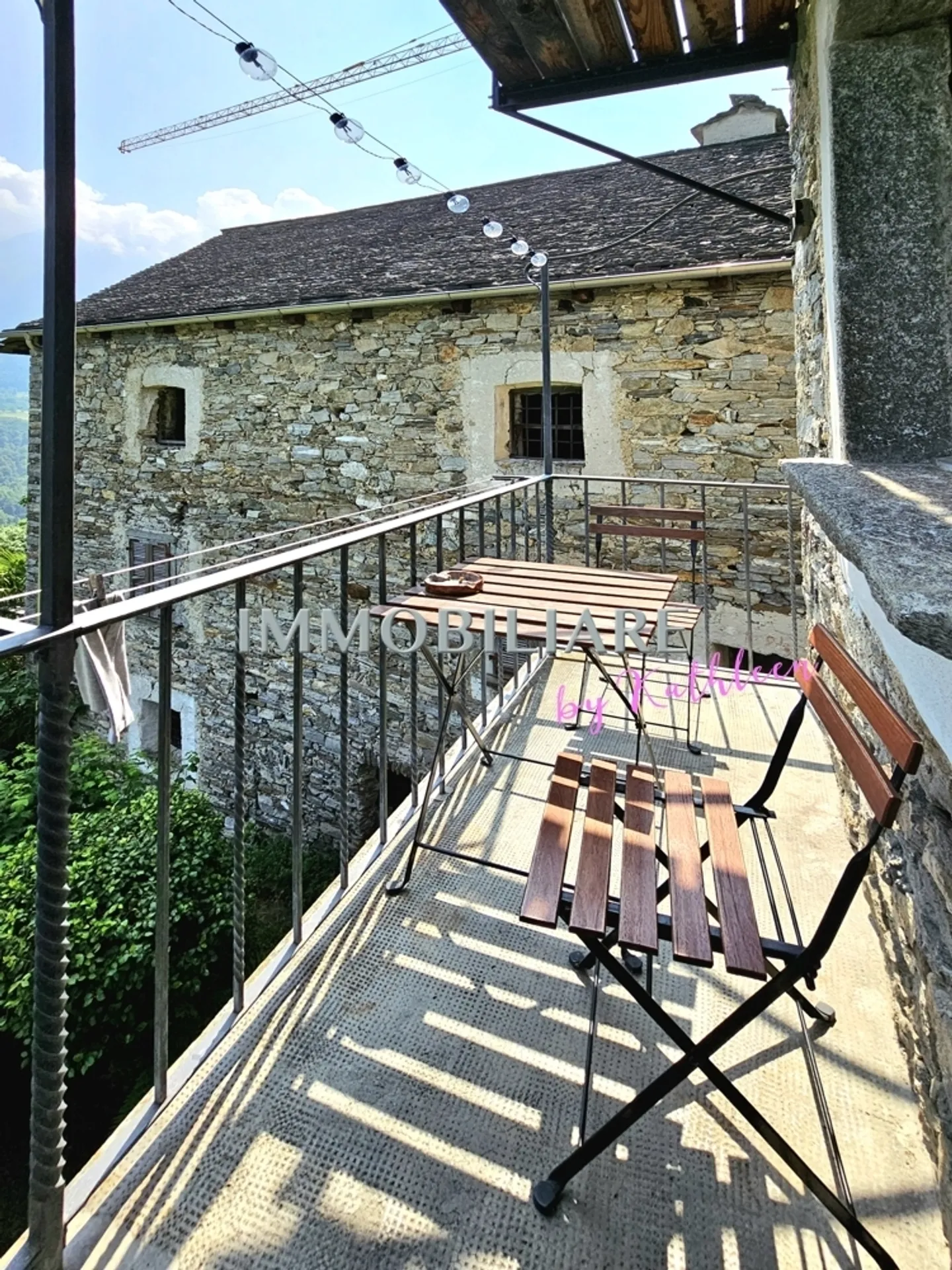 Casa singola in affitto - Foto 3 di 13