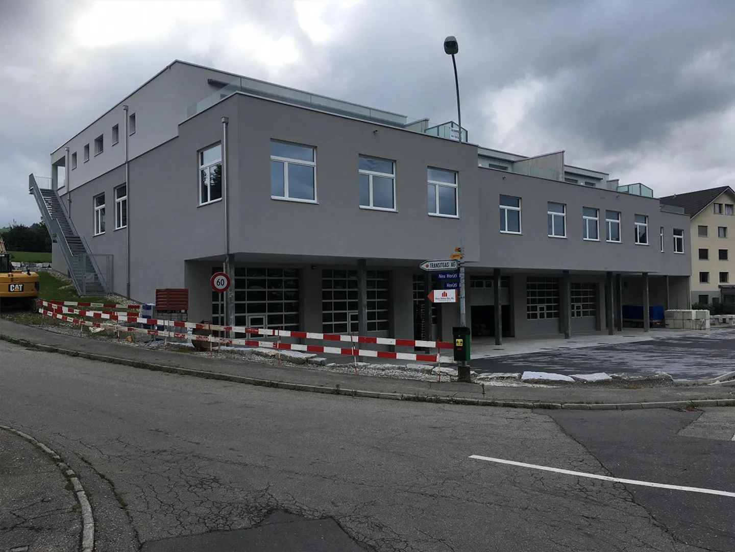 Spazio commerciale riscaldato di circa 250 m2 - Foto 3 di 5