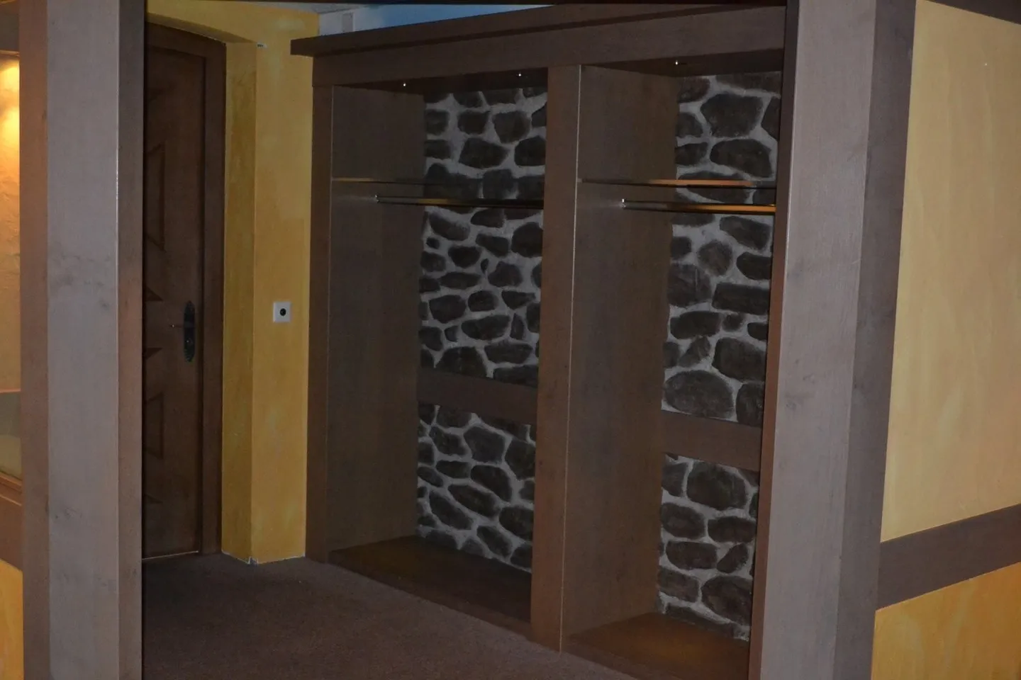 TOP Event Location/BAR for up to 200 people - Photo 8 of 17