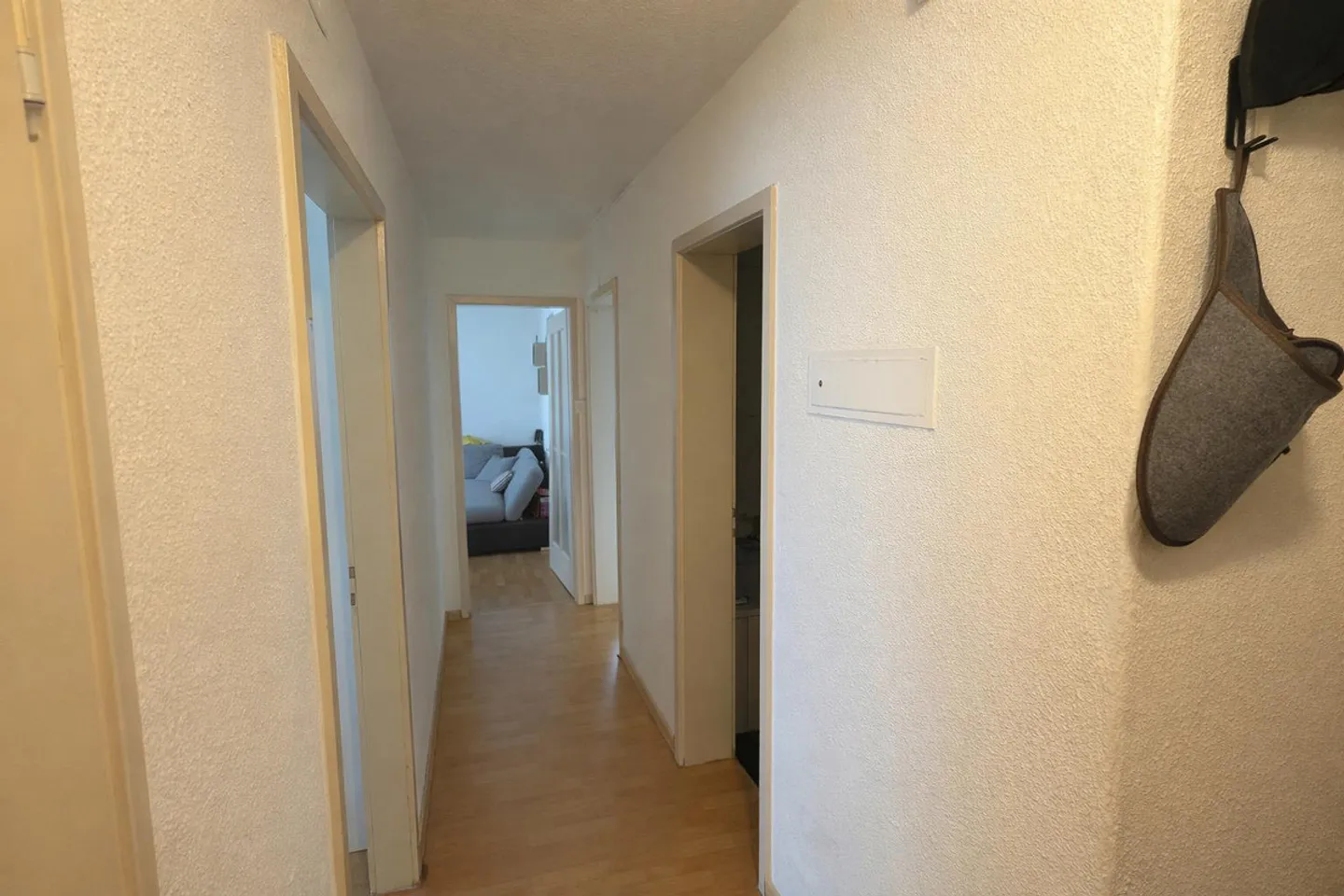 Recherche de locataire : appartement 2 pièces avec balcon à Uster - Central - Photo 8 sur 10