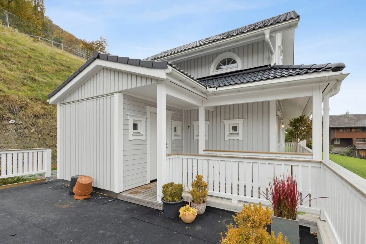 Schwedisches Haus mit Bergsicht - Foto 10 von 10