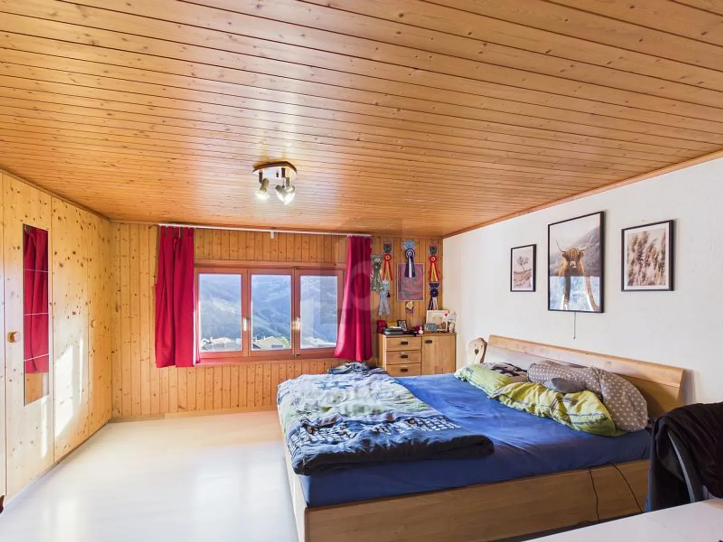Charmante Doppelhaushälfte mit Aussicht - Foto 4 von 6