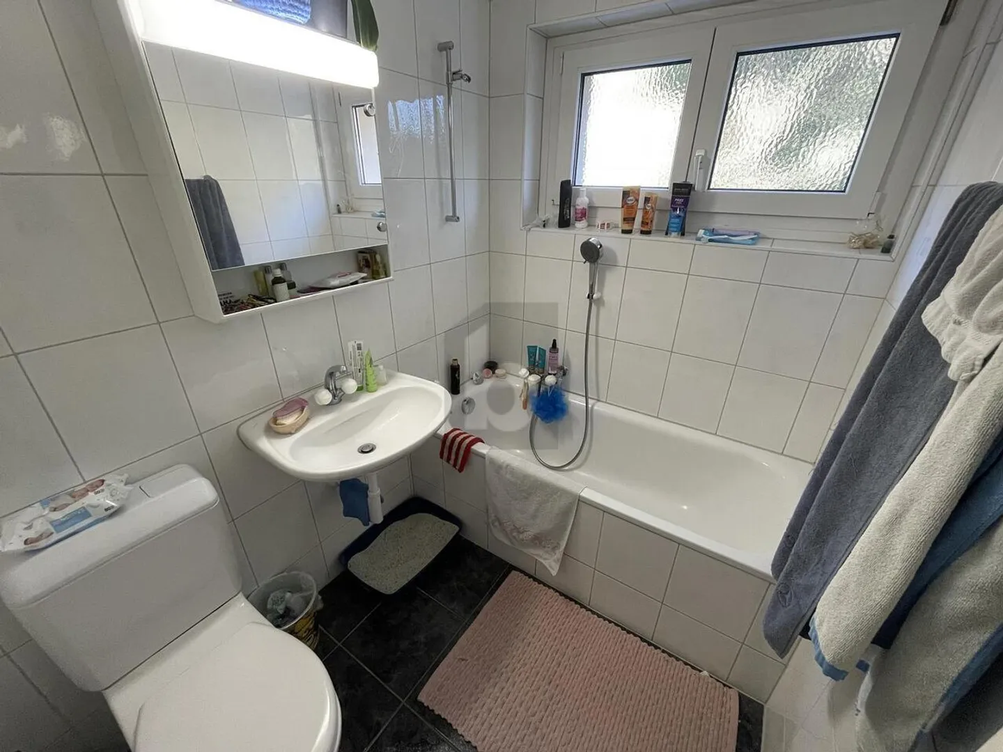 Apartment for rent - Photo 5 of 6