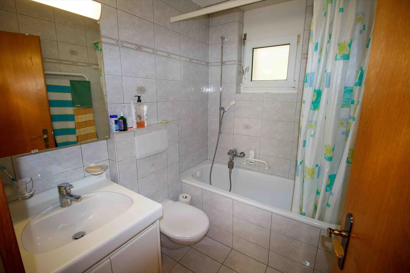 2.5-20, appartamento esclusivo di 2.5 stanze di alta qualità con grande balcone sud - Foto 16 di 18