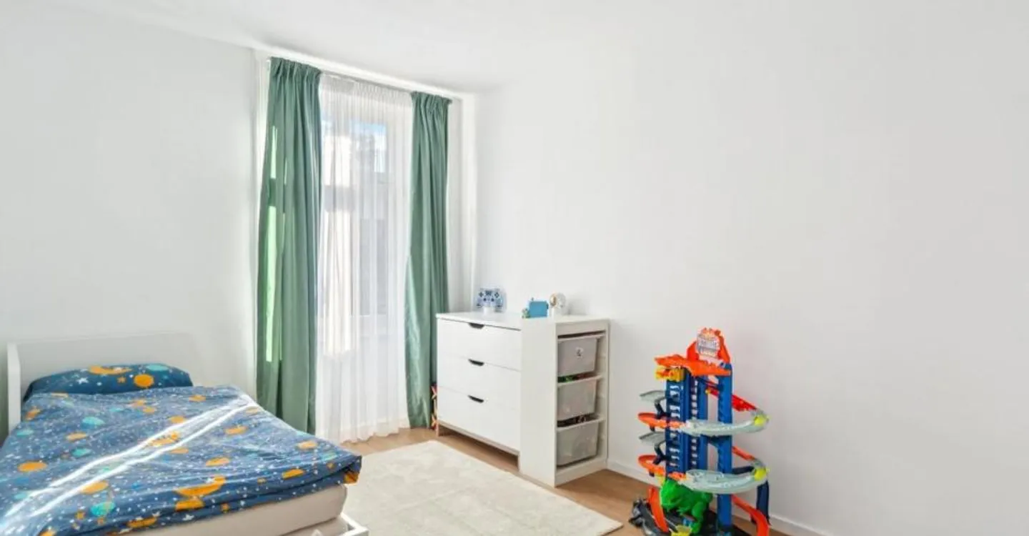 Rarity in the Heart of Reconvilier: Renovated 4.5 Room Apartment - Photo 13 of 13