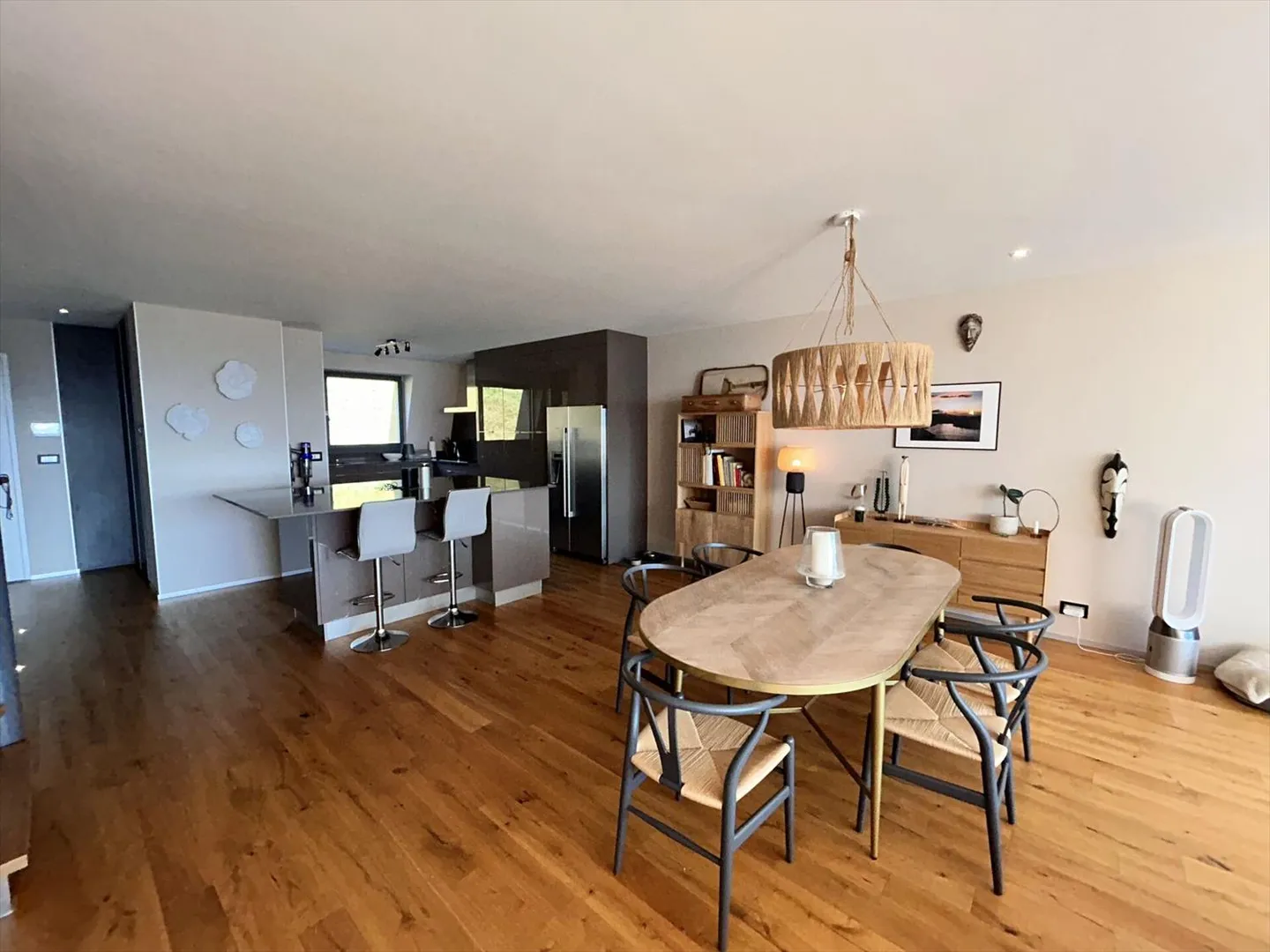 Apartment for rent - Photo 4 of 13