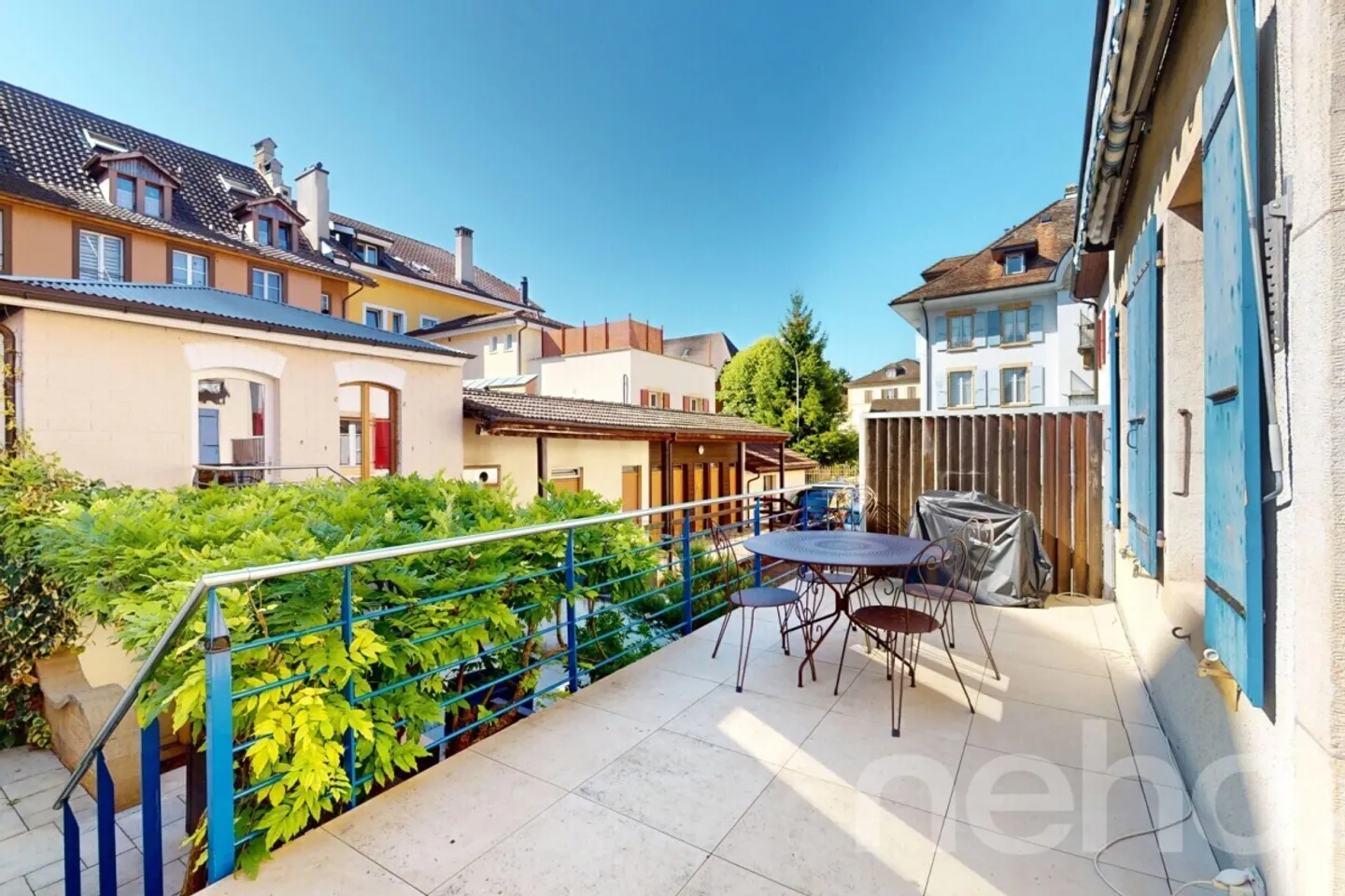 Magnifique maison mitoyenne rénovée au c?ur du village - Photo 5 sur 12