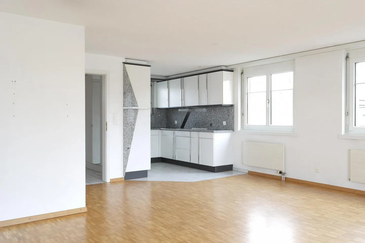 Attenzione famiglie: Ottimo appartamento duplex di 5,5 stanze in affitto - Foto 1 di 3