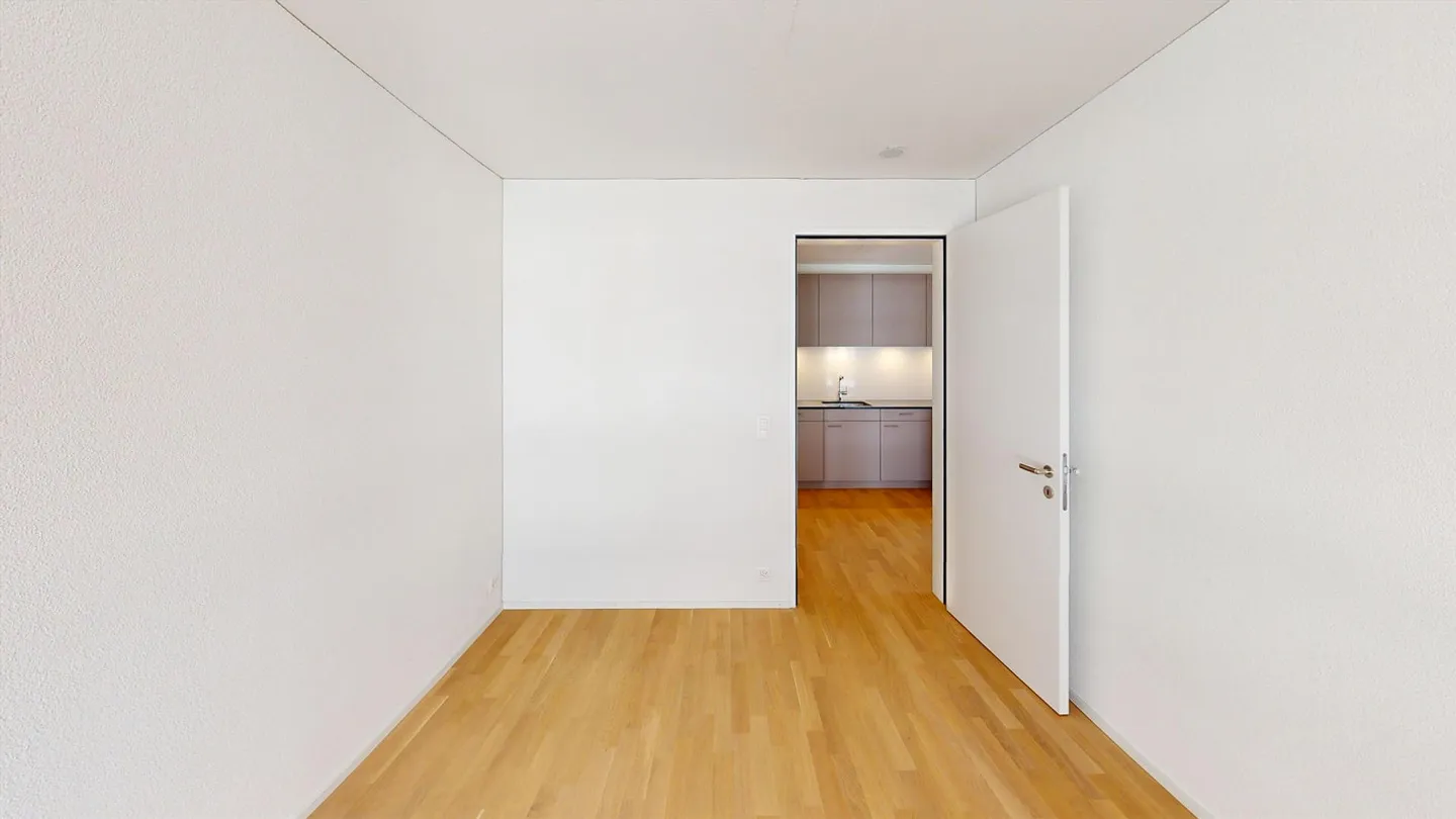 Appartement 4.5 pièces - Un espace de vie spacieux pour une famille ou une colocation - Photo 7 sur 8