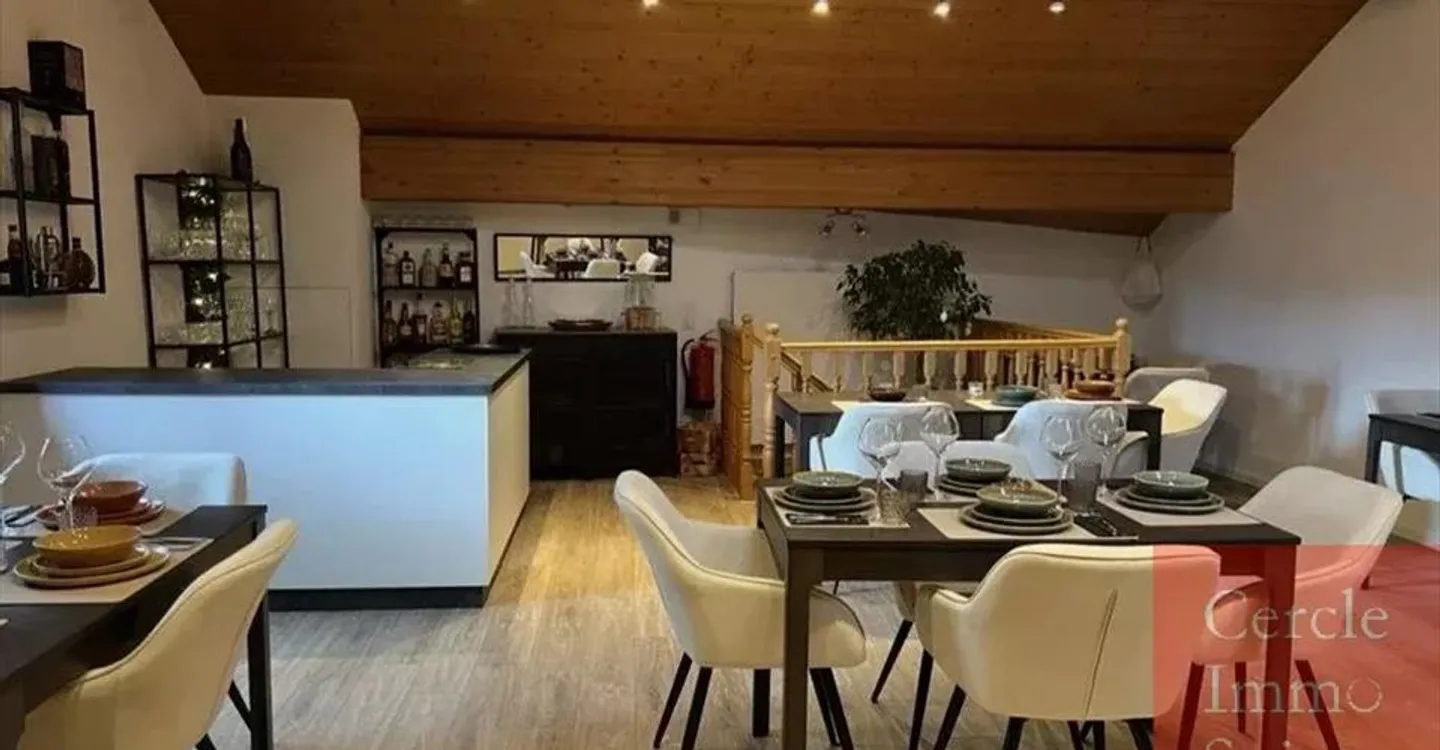 Restaurant Business for Sale - Photo 1 of 2