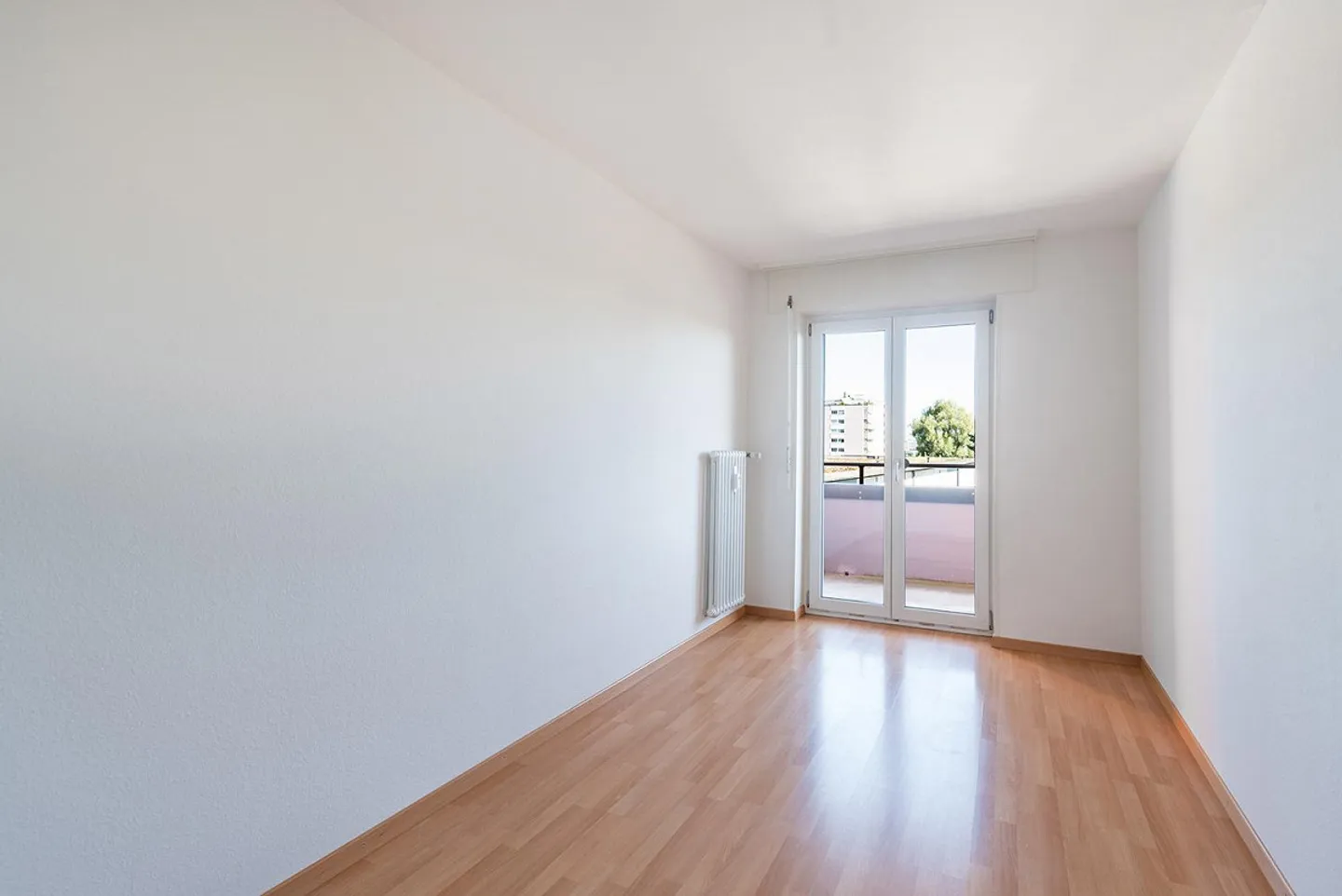 Charming 3.5 room apartment in a central location - Photo 5 of 7