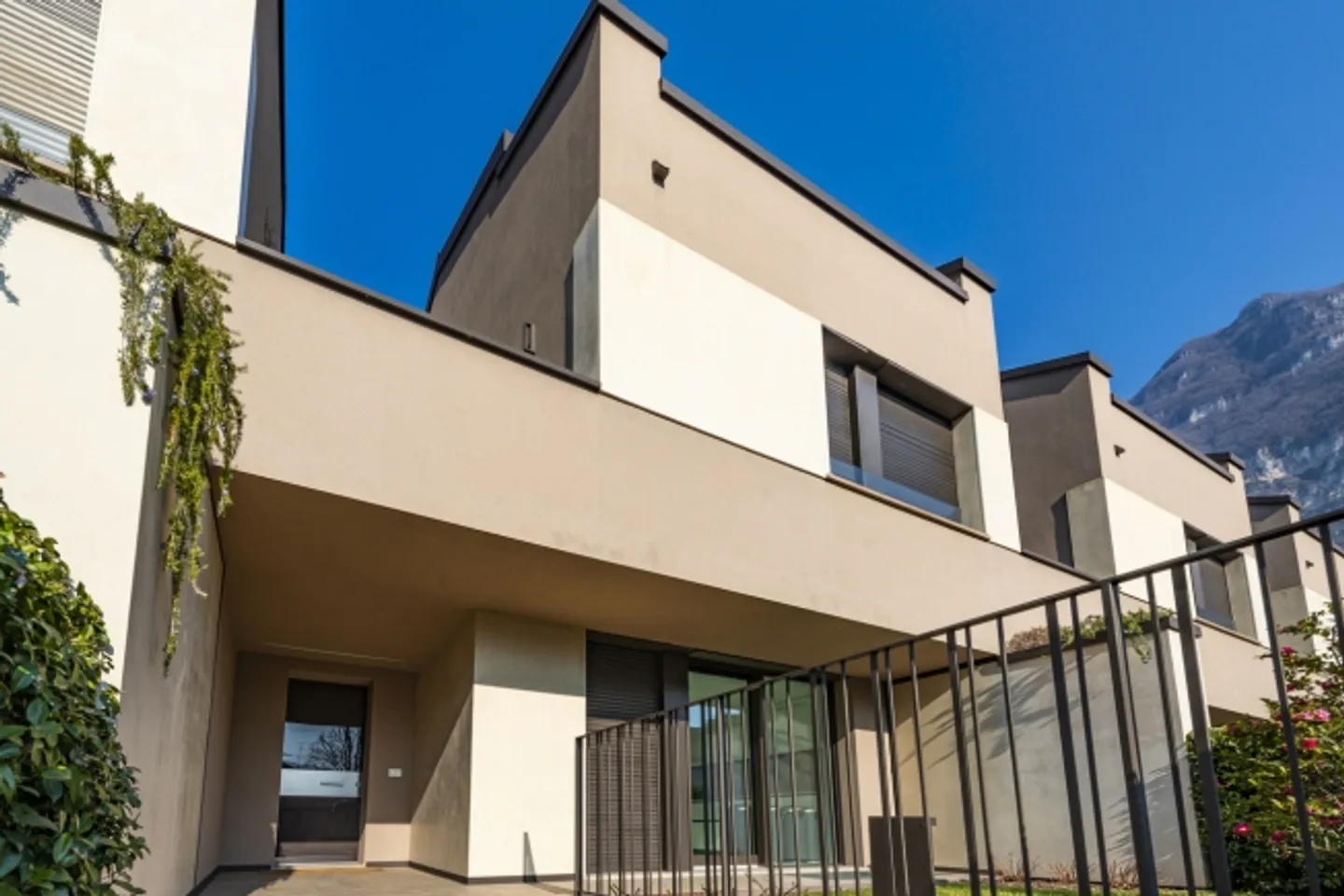 Villa "BEGONIA" directly on the lake - Photo 14 of 16