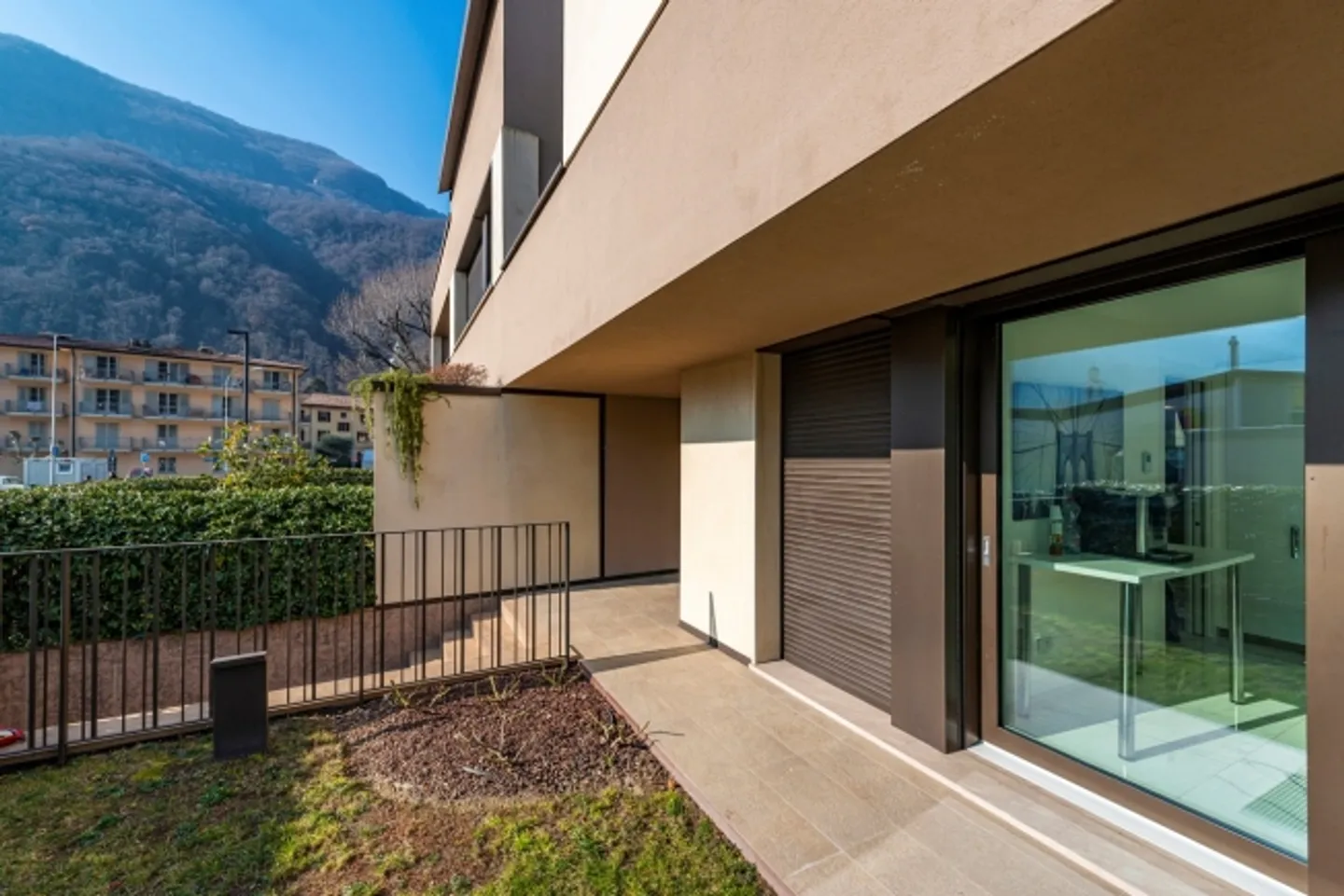 Villa "BEGONIA" directly on the lake - Photo 15 of 16