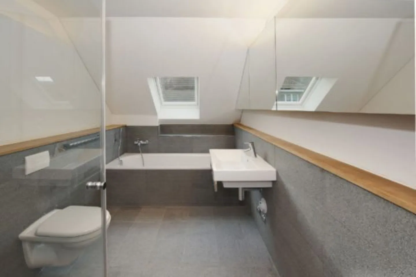 Penthouse de style loft - Photo 4 sur 6