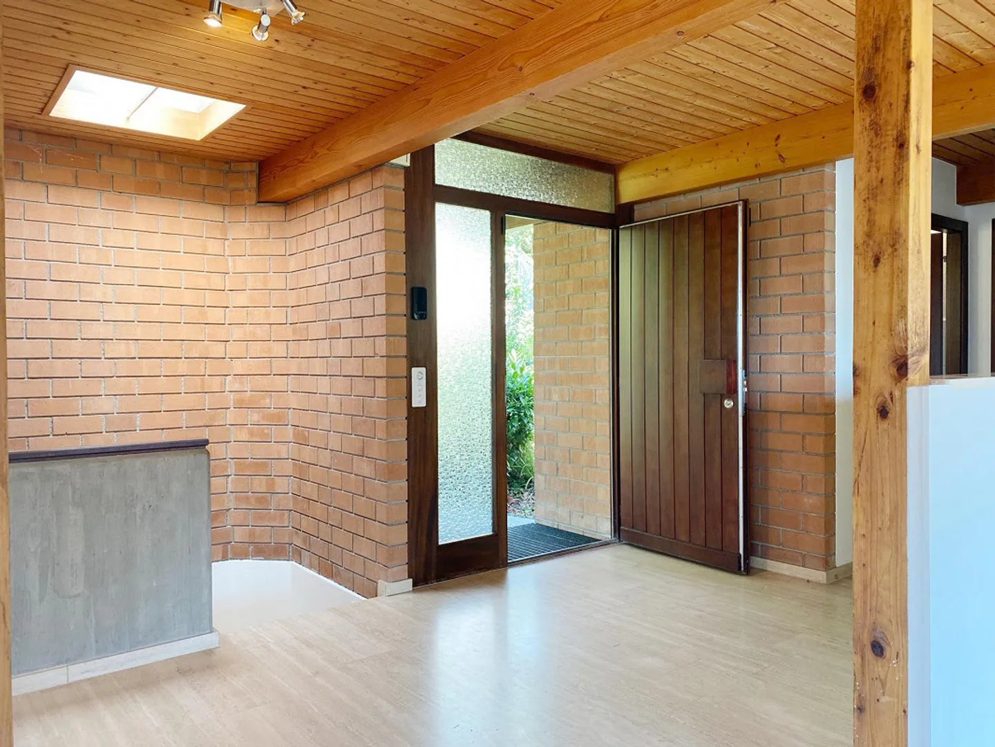 Detached single-family house with spectacular views - Photo 5 of 20
