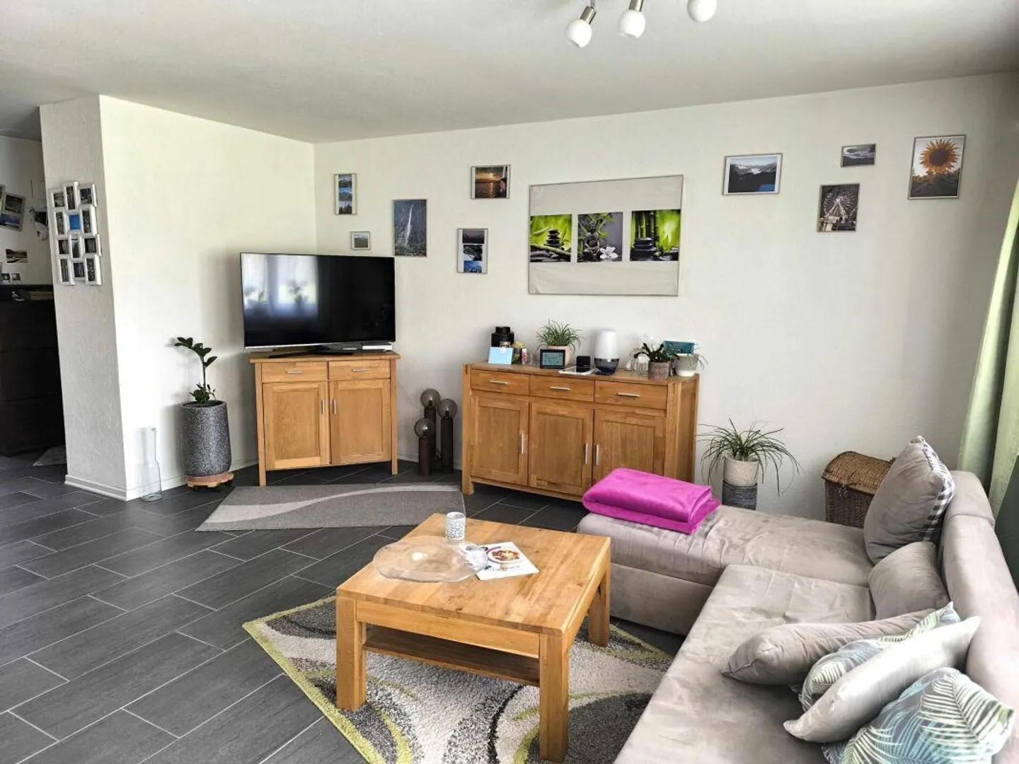 Bright 3.5-room apartment with balcony - Photo 1 of 8