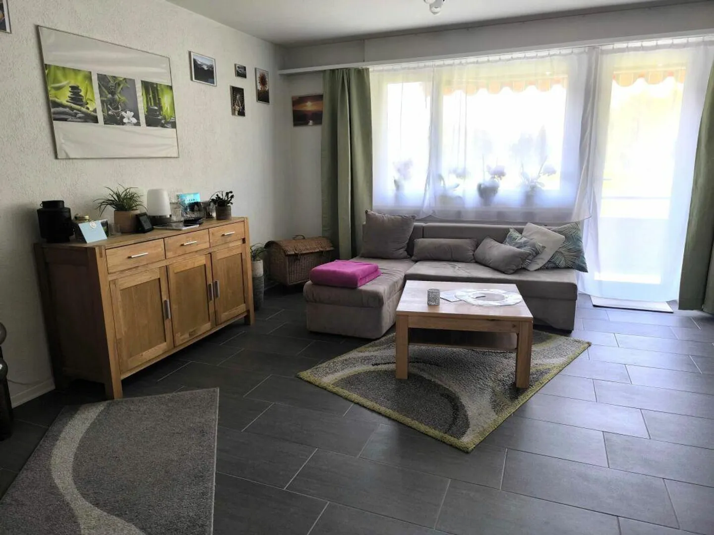 Bright 3.5-room apartment with balcony - Photo 2 of 8