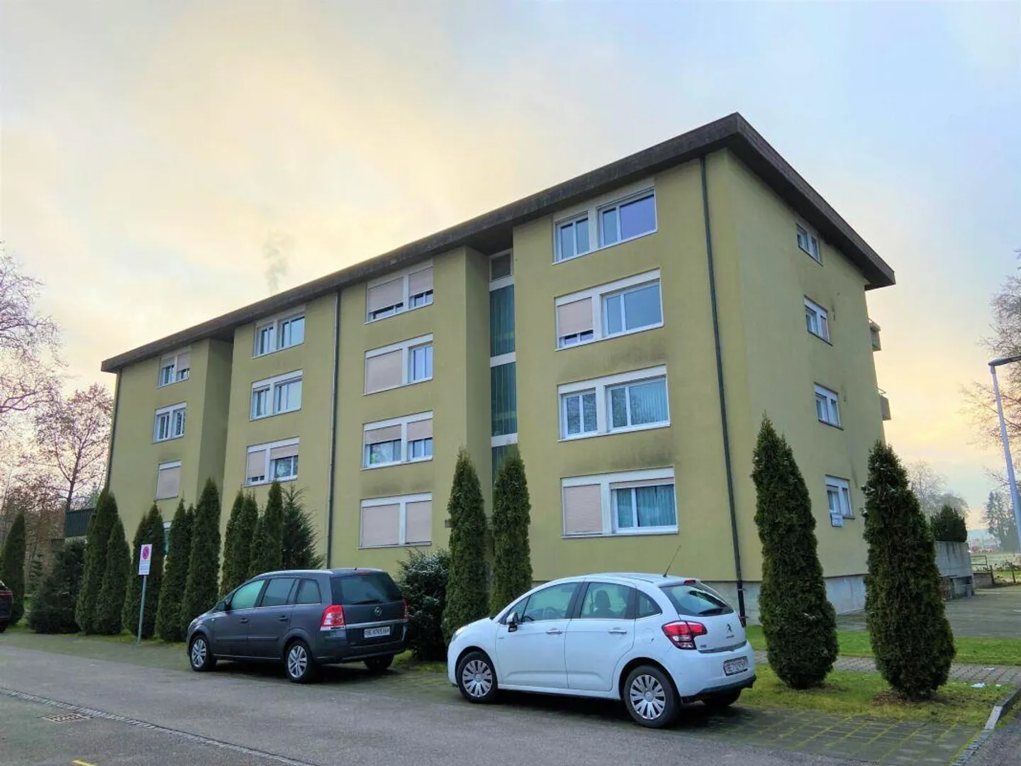 Bright 3.5-room apartment with balcony - Photo 8 of 8