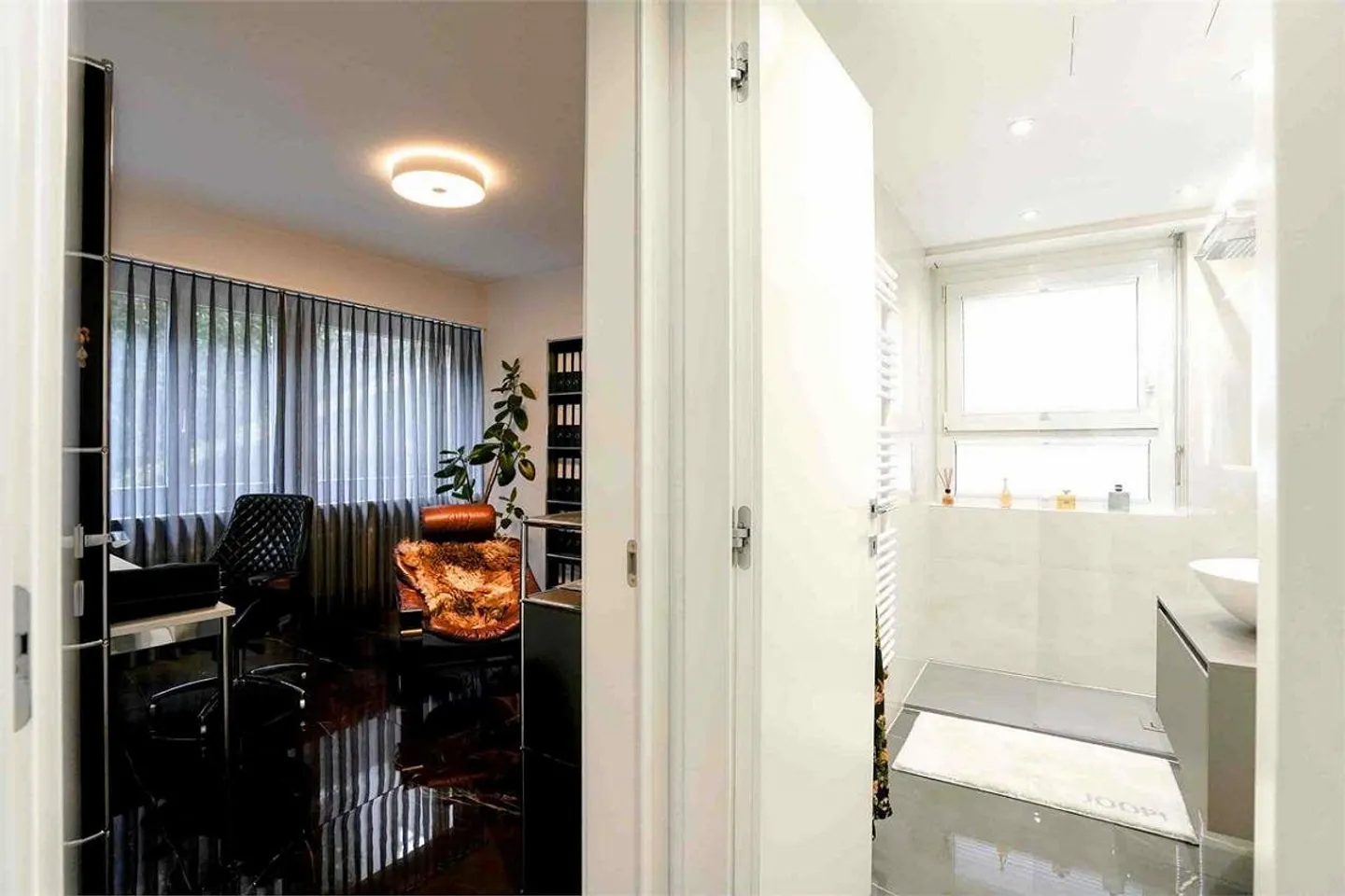 MAGNIFICO APPARTAMENTO CON DEPENDANCE E VISTA LAGO - Foto 11 di 13