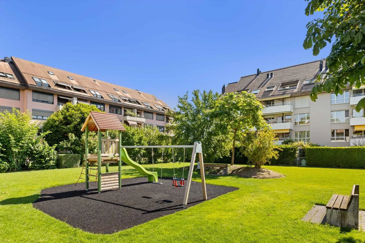 Helle Wohnung mit Balkon und grünem Blick - Foto 13 von 13