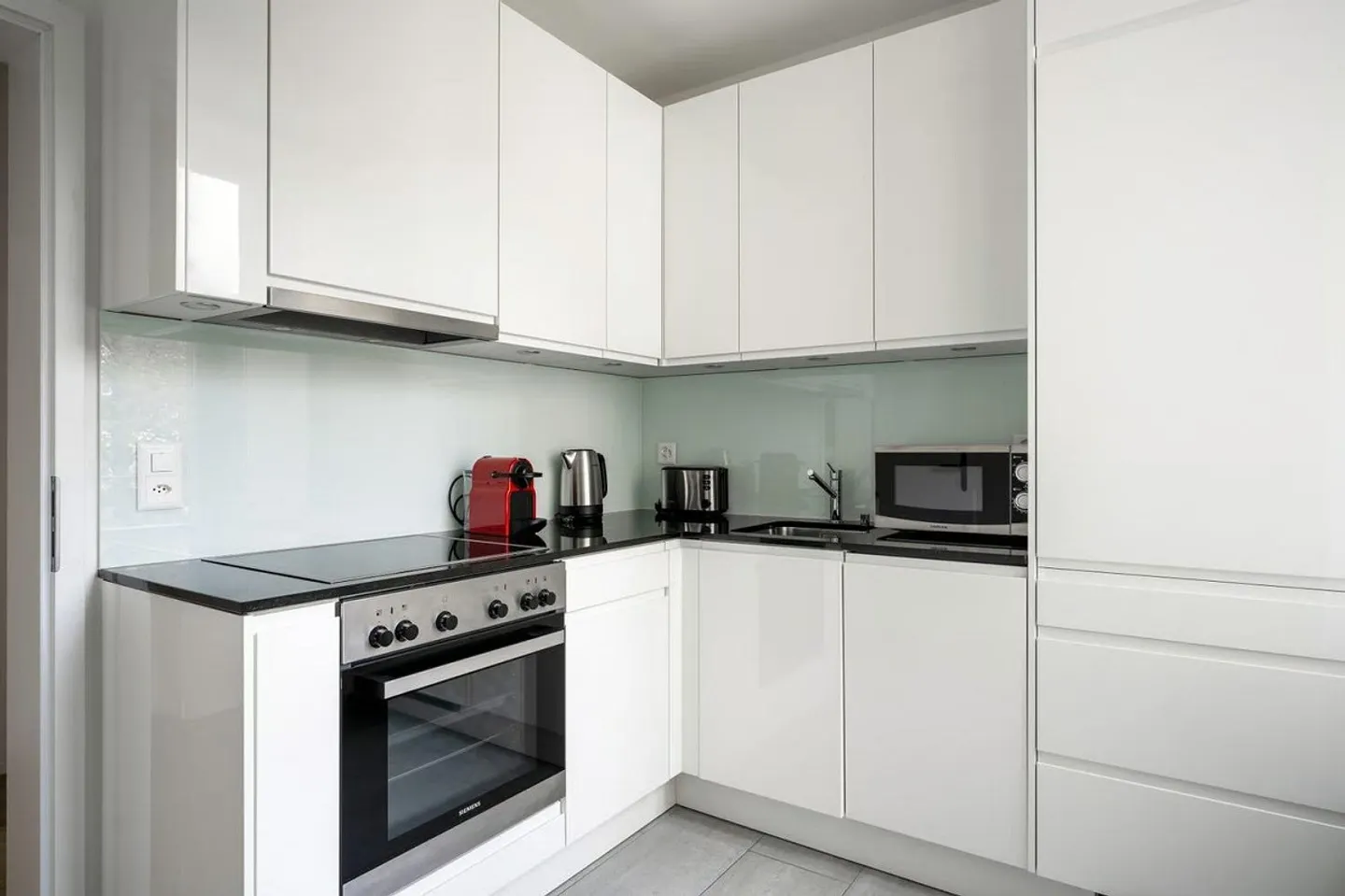 Moderne Wohnung mit See- und Bergsicht!! - Photo 1 sur 9