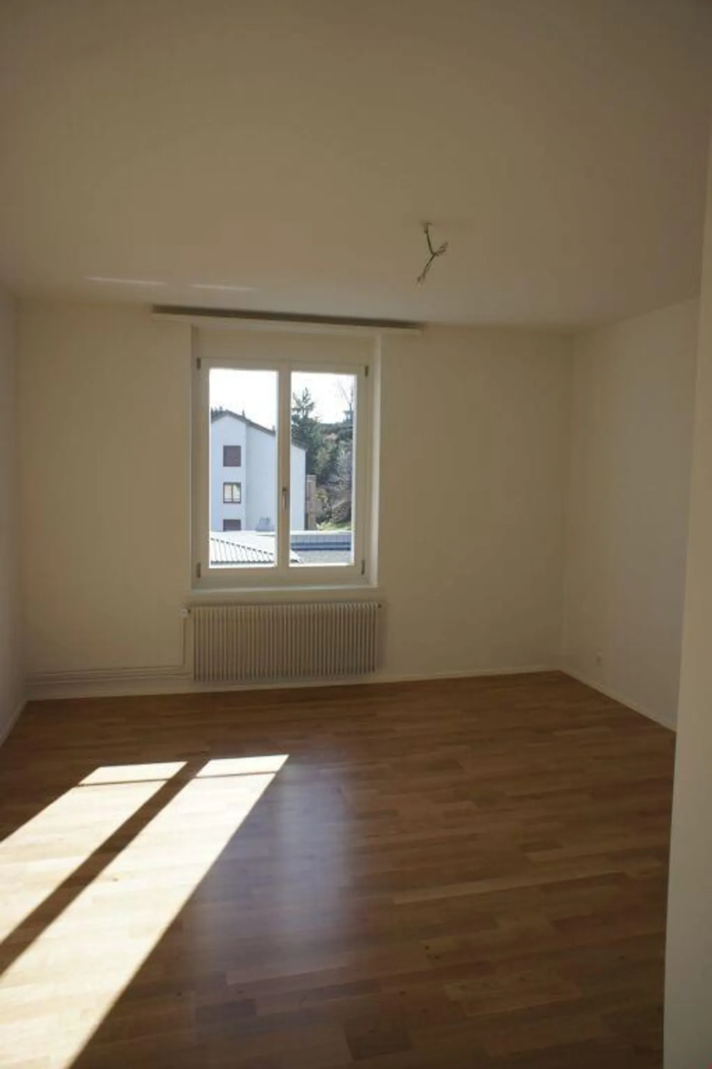 Moderne Wohnung mit See- und Bergsicht!! - Photo 3 sur 9