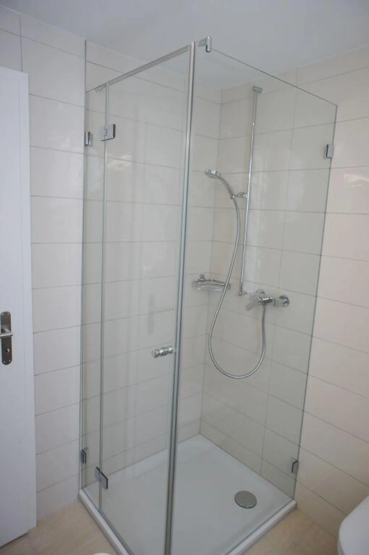 Moderne Wohnung mit See- und Bergsicht!! - Photo 6 sur 9