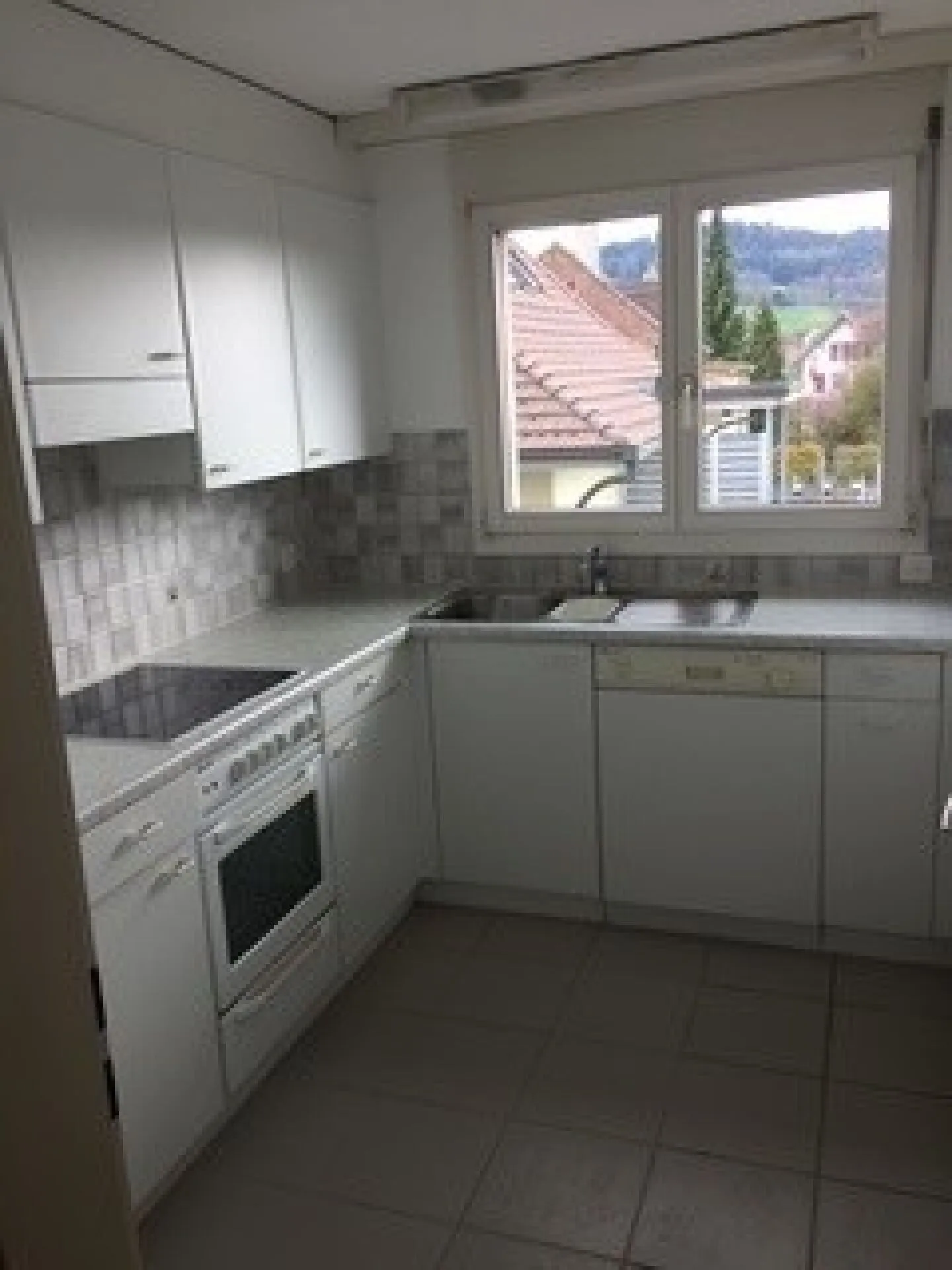 5.5 Room Apartment on the 1st Floor - Photo 1 of 5