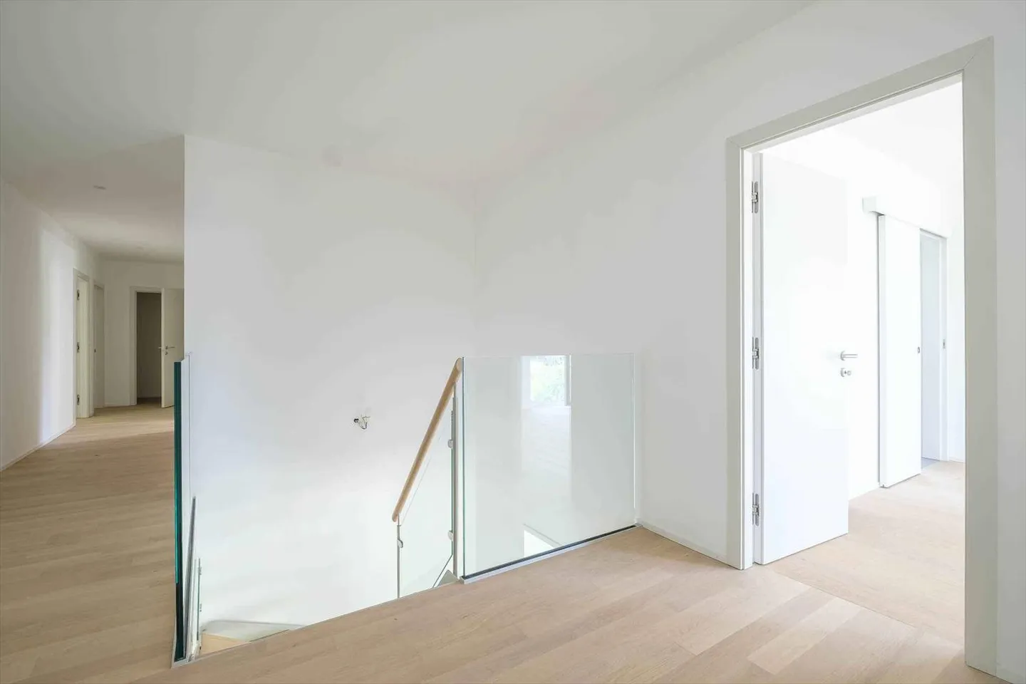Appartamento stupendo con 7 stanze, terrazze e giardino - Foto 5 di 13