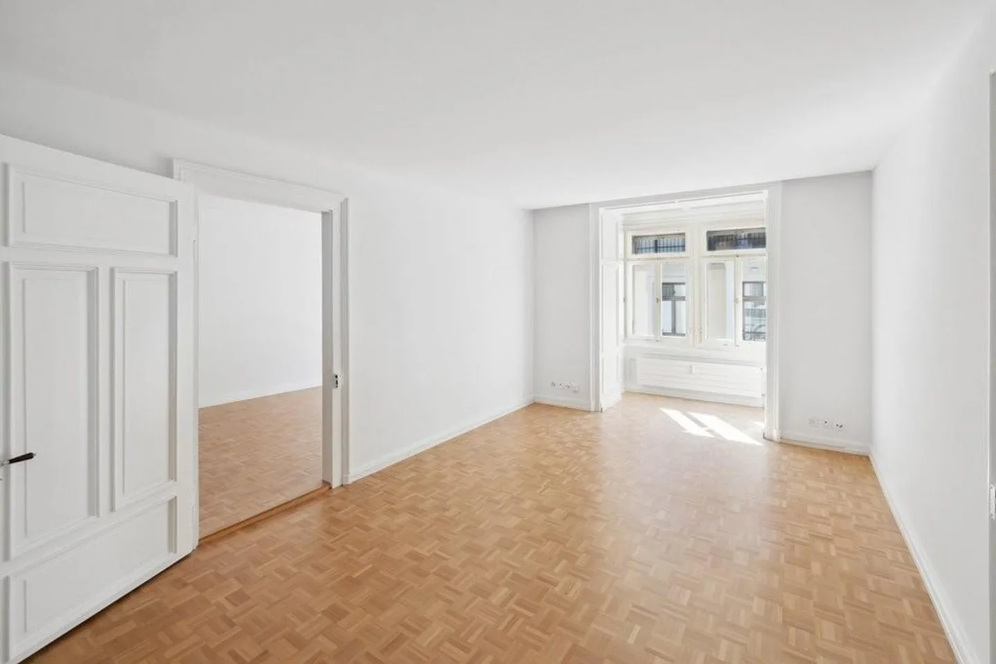 Enjoy city life to the fullest! - Photo 5 of 9