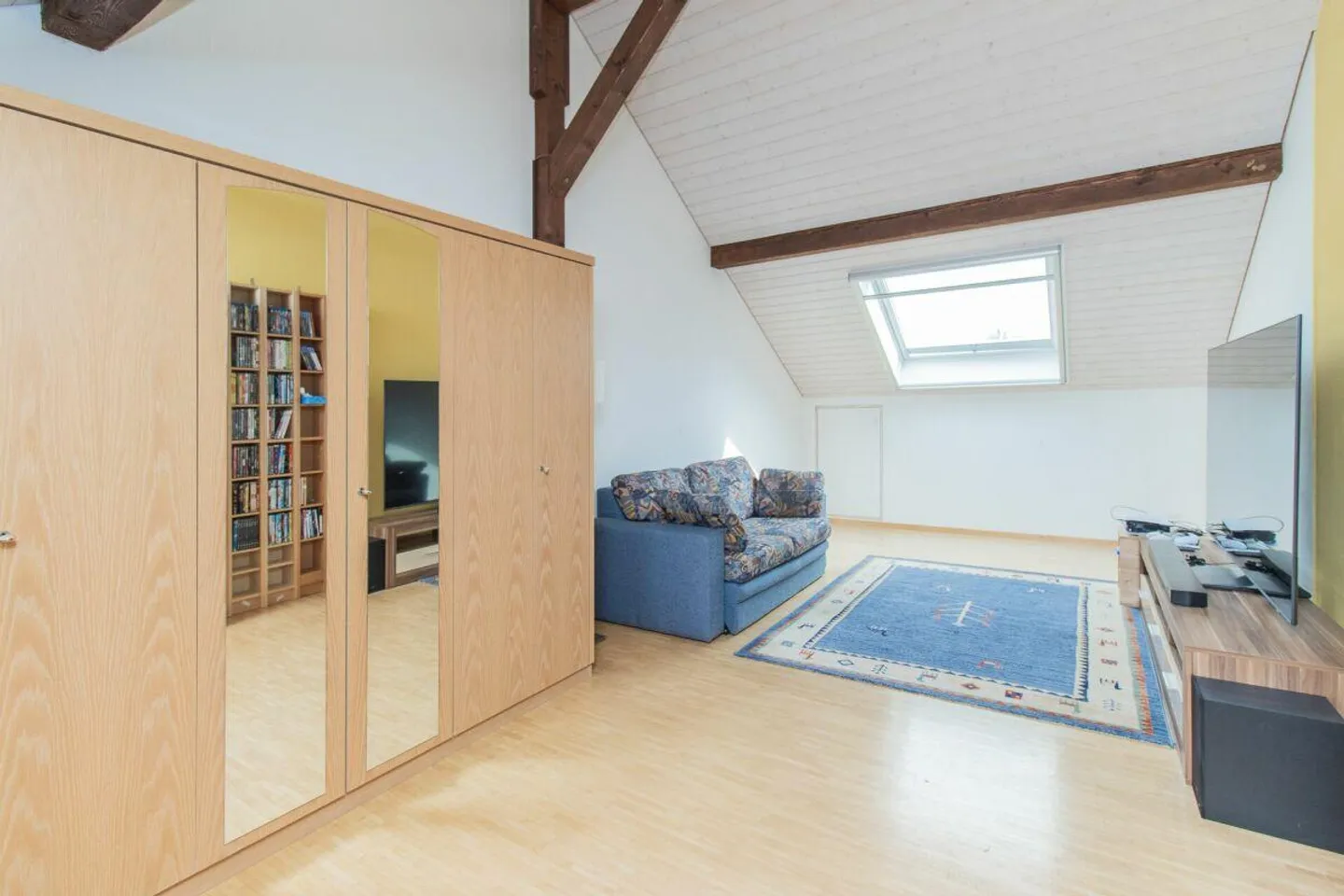 Casa di mezzo accogliente nella zona agricola - Foto 10 di 13
