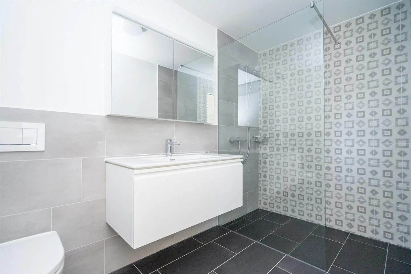 Forma abitativa unica in una casa intergenerazionale nell'area di Schöngrün - Foto 9 di 13