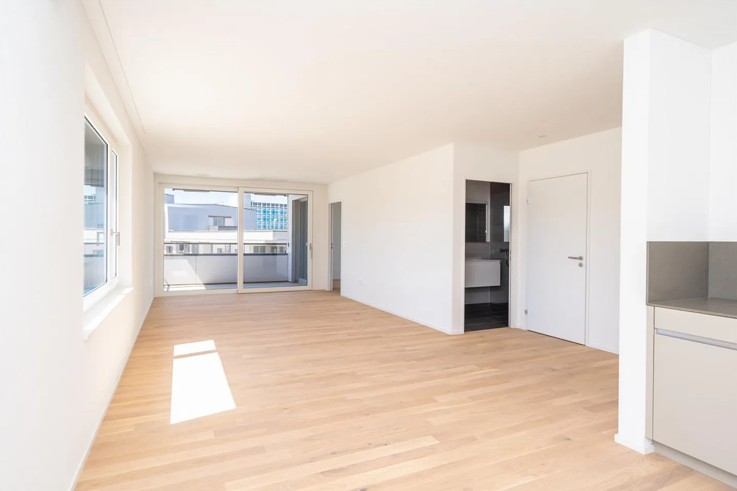 Forma abitativa unica in una casa intergenerazionale nell'area di Schöngrün - Foto 3 di 13