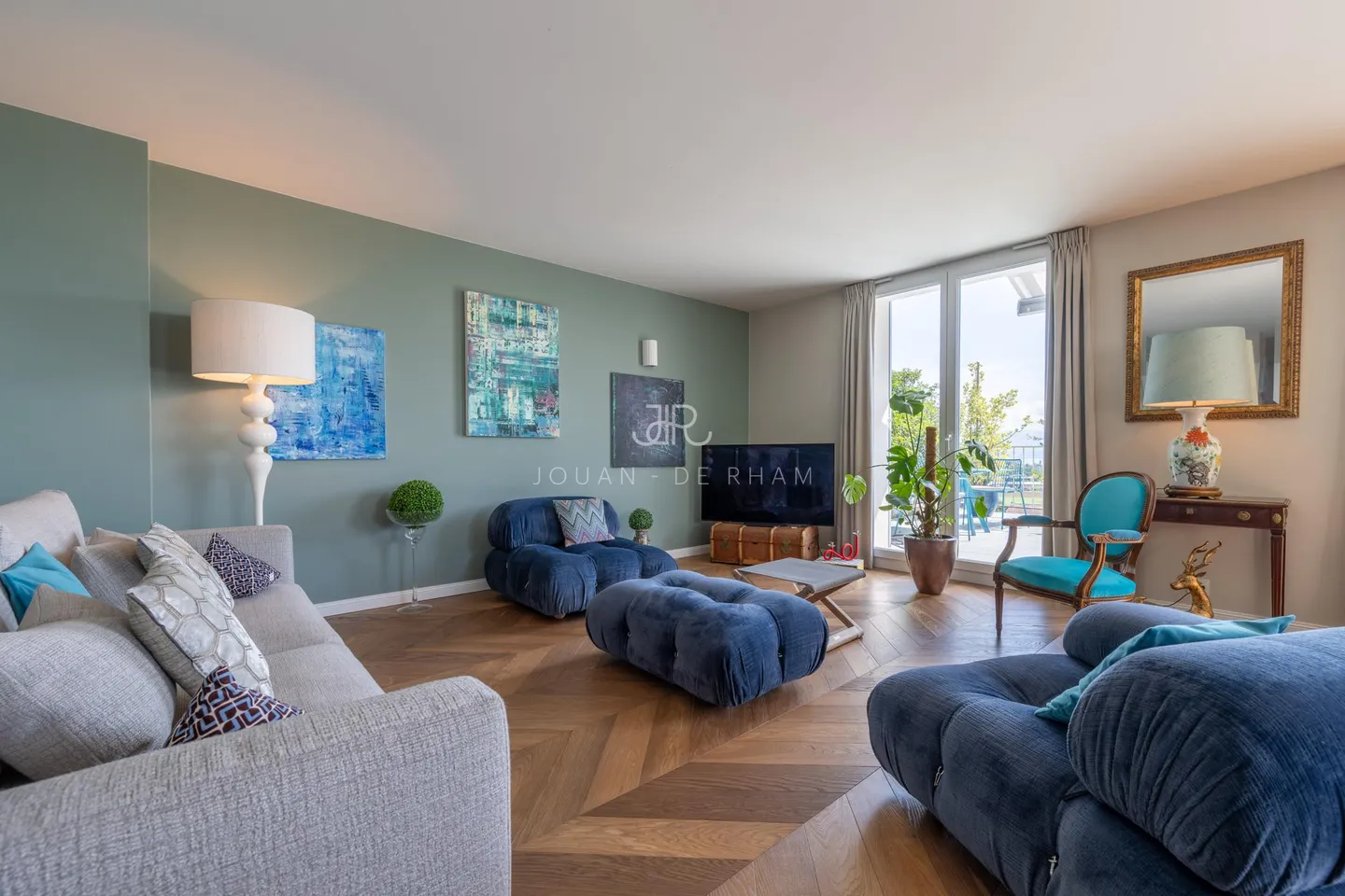 Luxuriöse Wohnung mit atemberaubendem Blick - Nähe Vich - Foto 1 von 4