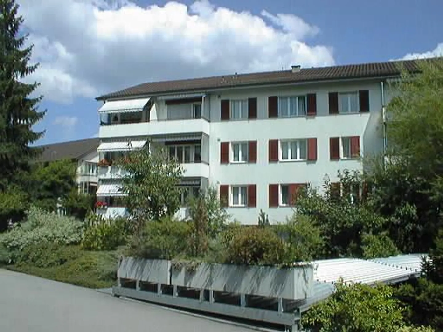 Aussenparkplatz zu vermieten - Foto 1 von 1