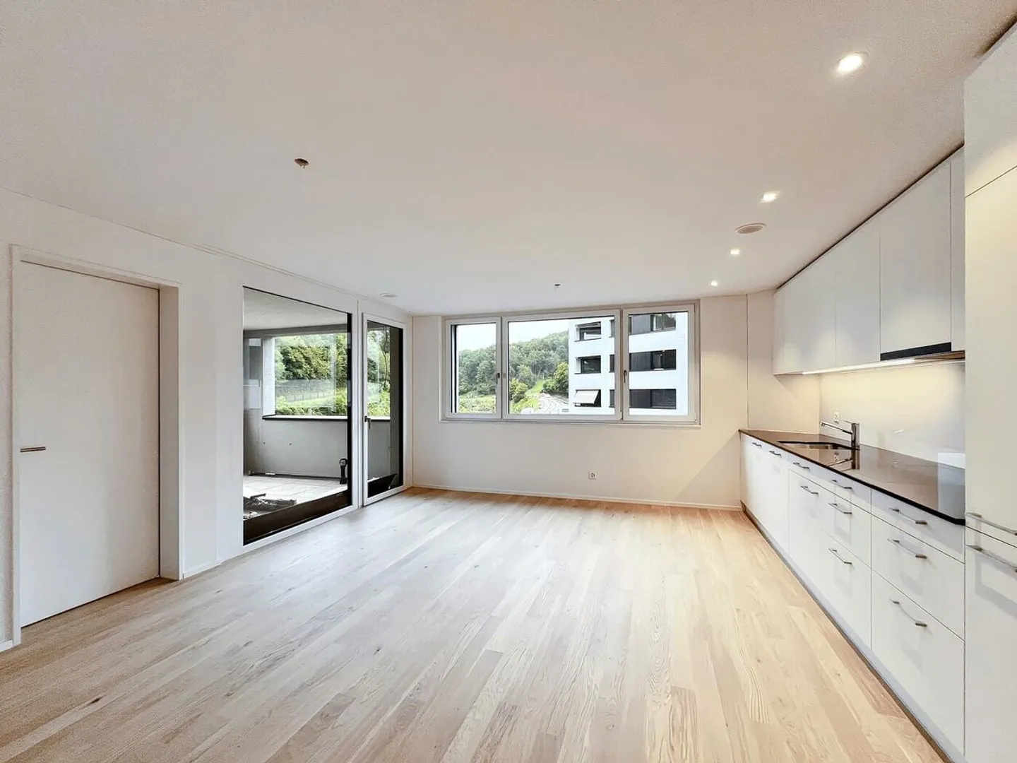 Stilvolle 2.5-Zimmerwohnung - Foto 2 von 8