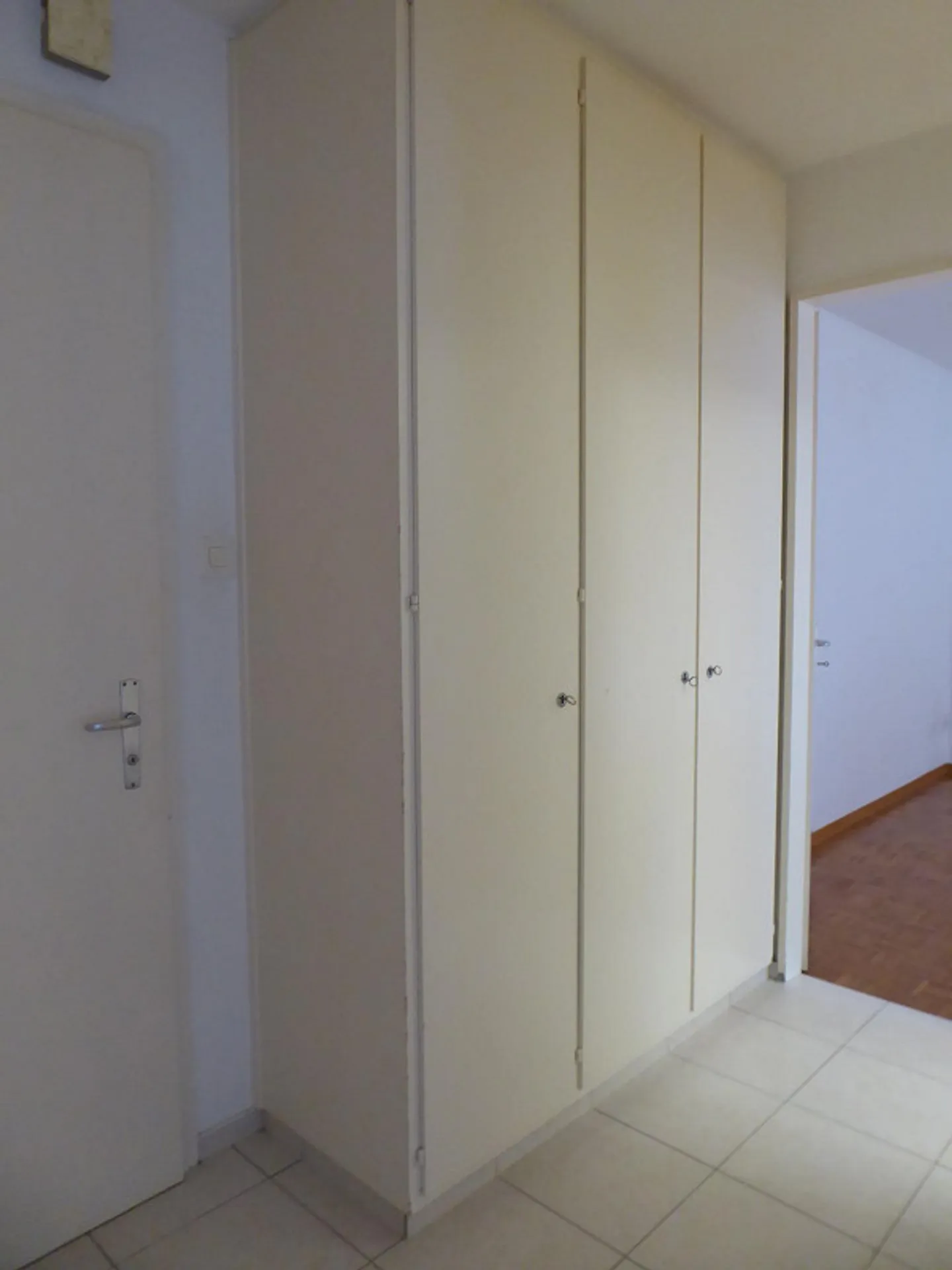Appartement de 2.5 pièces au 1er étage - Photo 3 sur 7