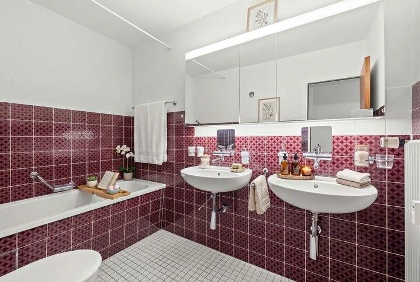 Geräumige Wohnung mit Balkon - Foto 7 von 8